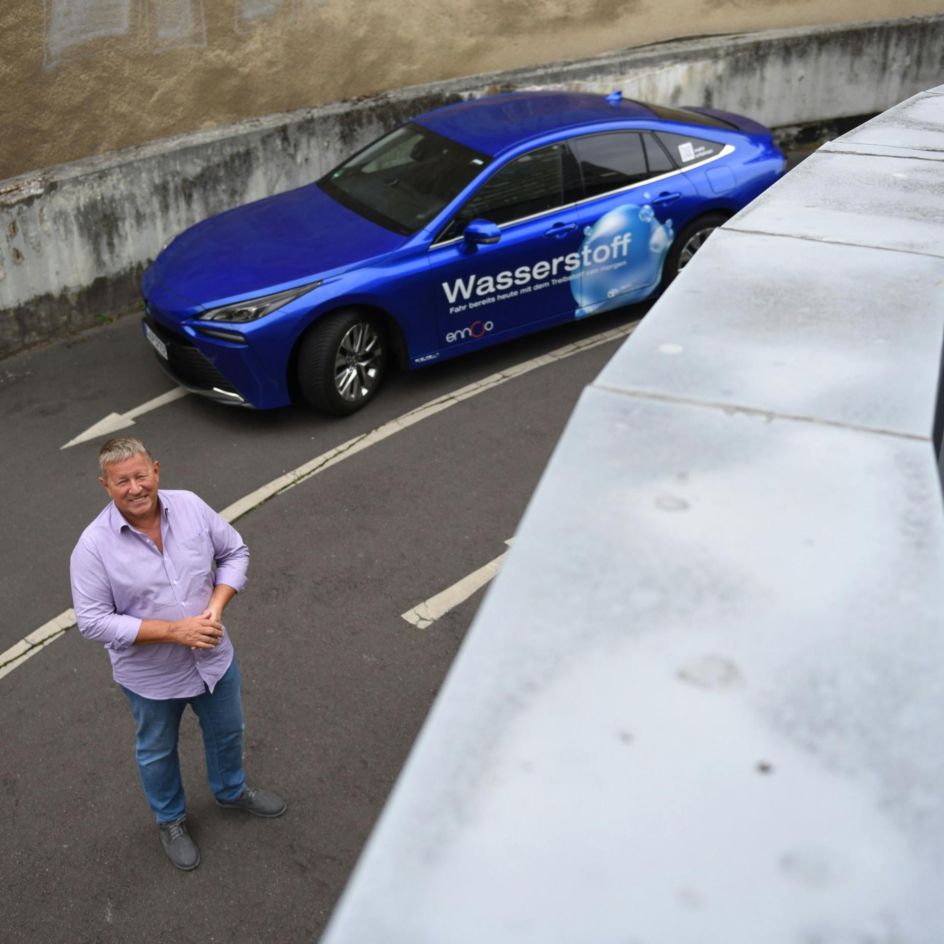 Image - „Cool, dass du so ein Auto fährst“: Warum Fahrgäste in Wasserstoffautos mehr Trinkgeld zahlen