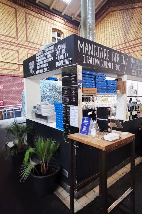 Klein aber sehr fein: Mangiare in der Arminiusmarkthalle in Moabit.