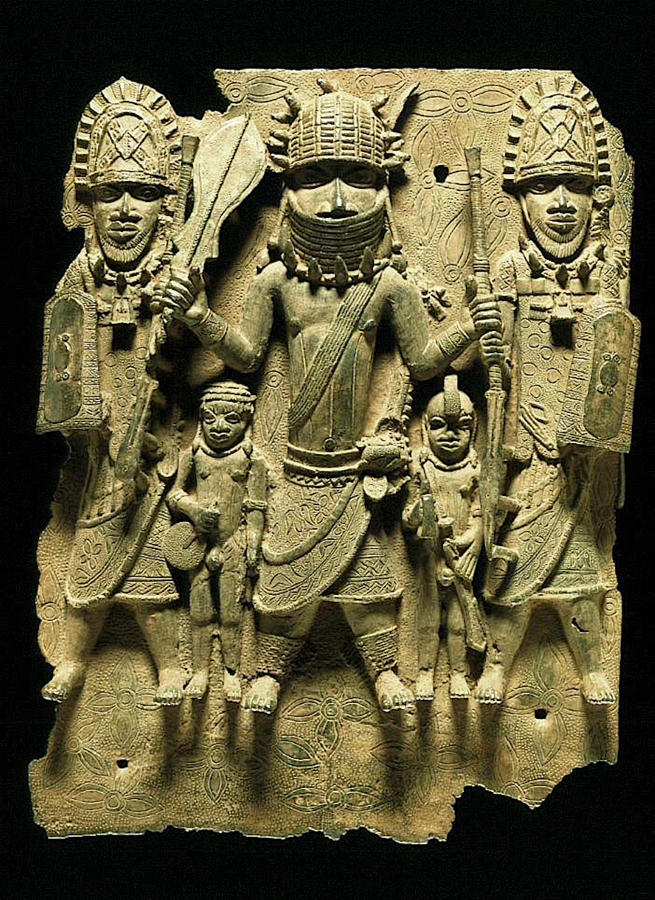Reliefplatte mit einem König (Oba) und vier Begleitern, 16. Jh.