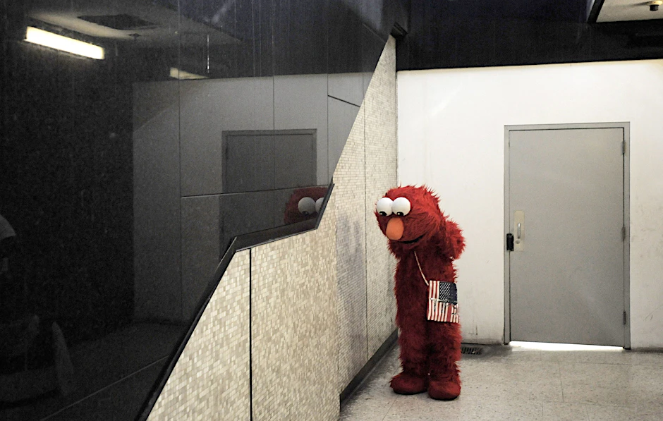 Republikanischer Politiker wütet gegen das süße Kindermonster Elmo