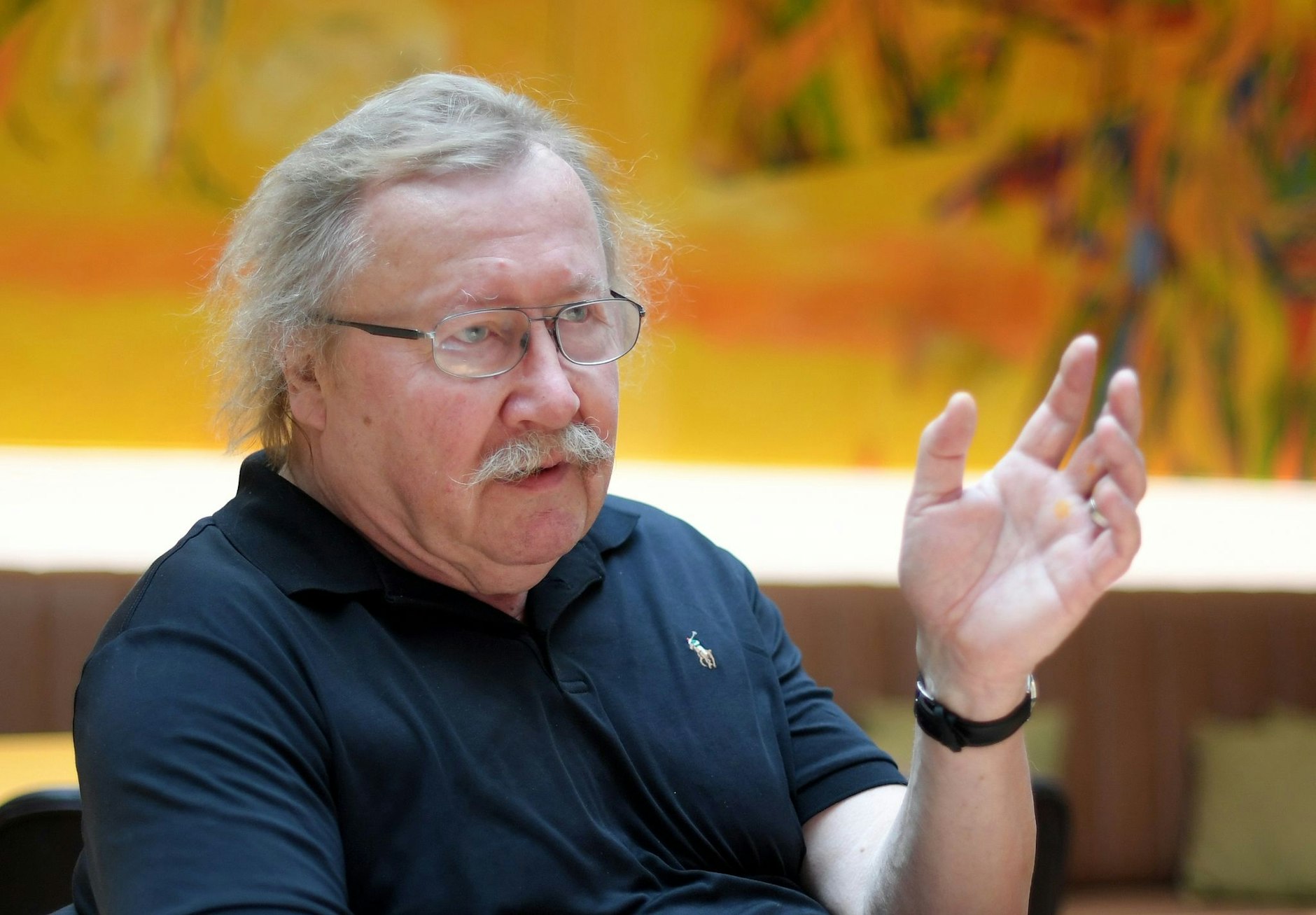 ARCHIV - Der Philosoph Peter Sloterdijk spricht über die Rolle Deutschlands im Ukraine-Krieg.