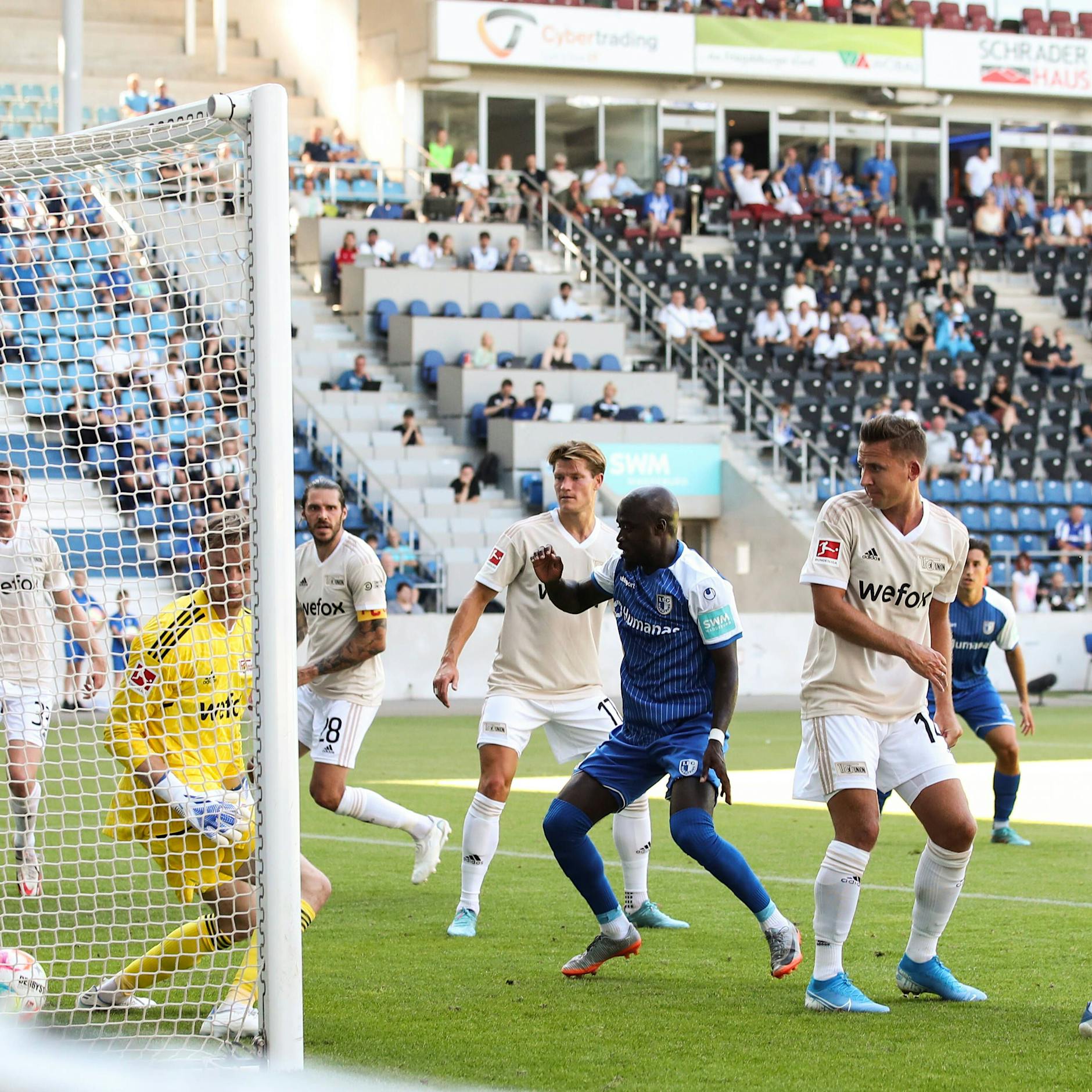 Vor FC Union-Testspiel: Wilde Prügelei im Magdeburger Stadtpark