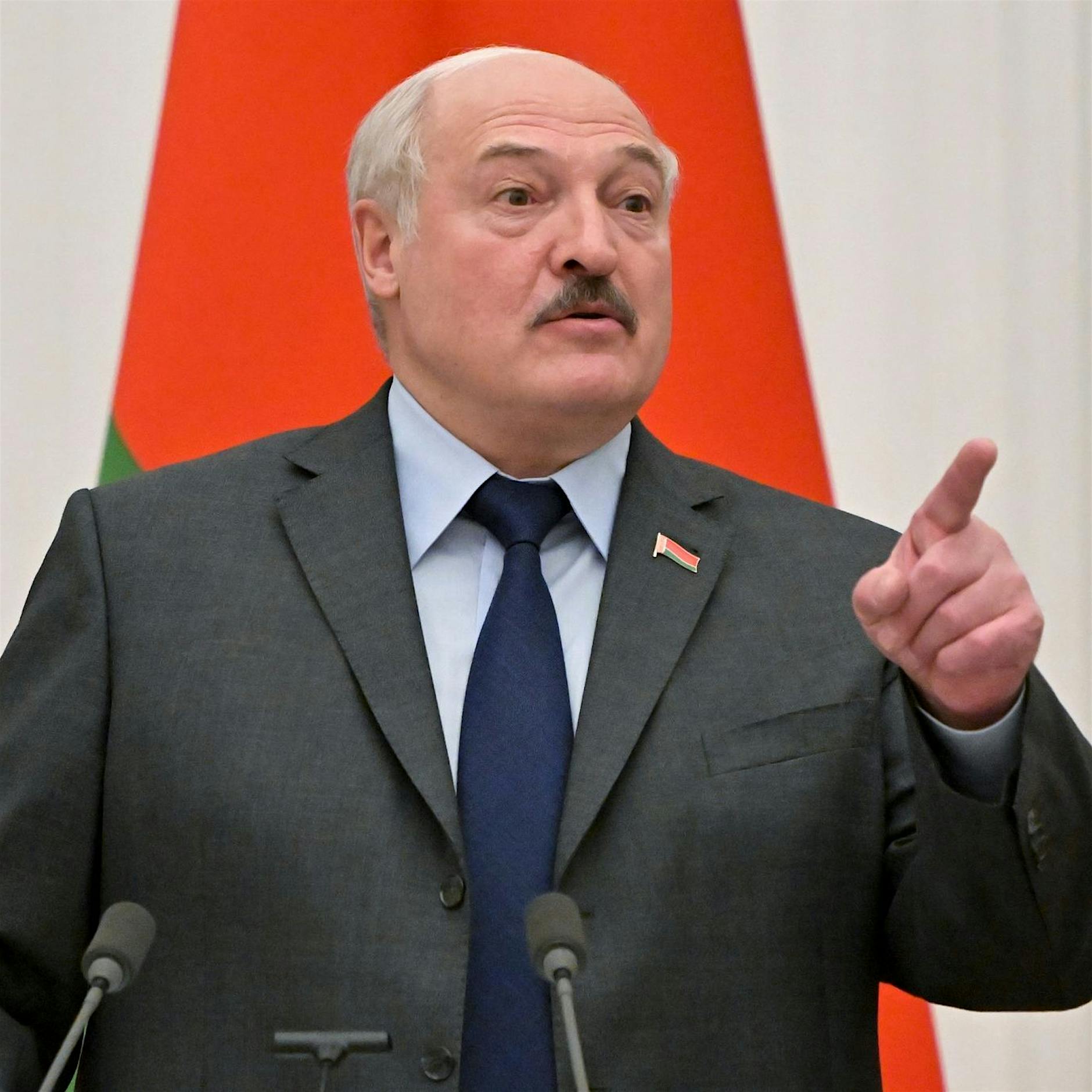 Lukaschenko droht dem Westen