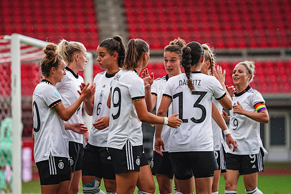 2022: Deutschland gegen die Schweiz, Steigerwaldstadium Erfurt.