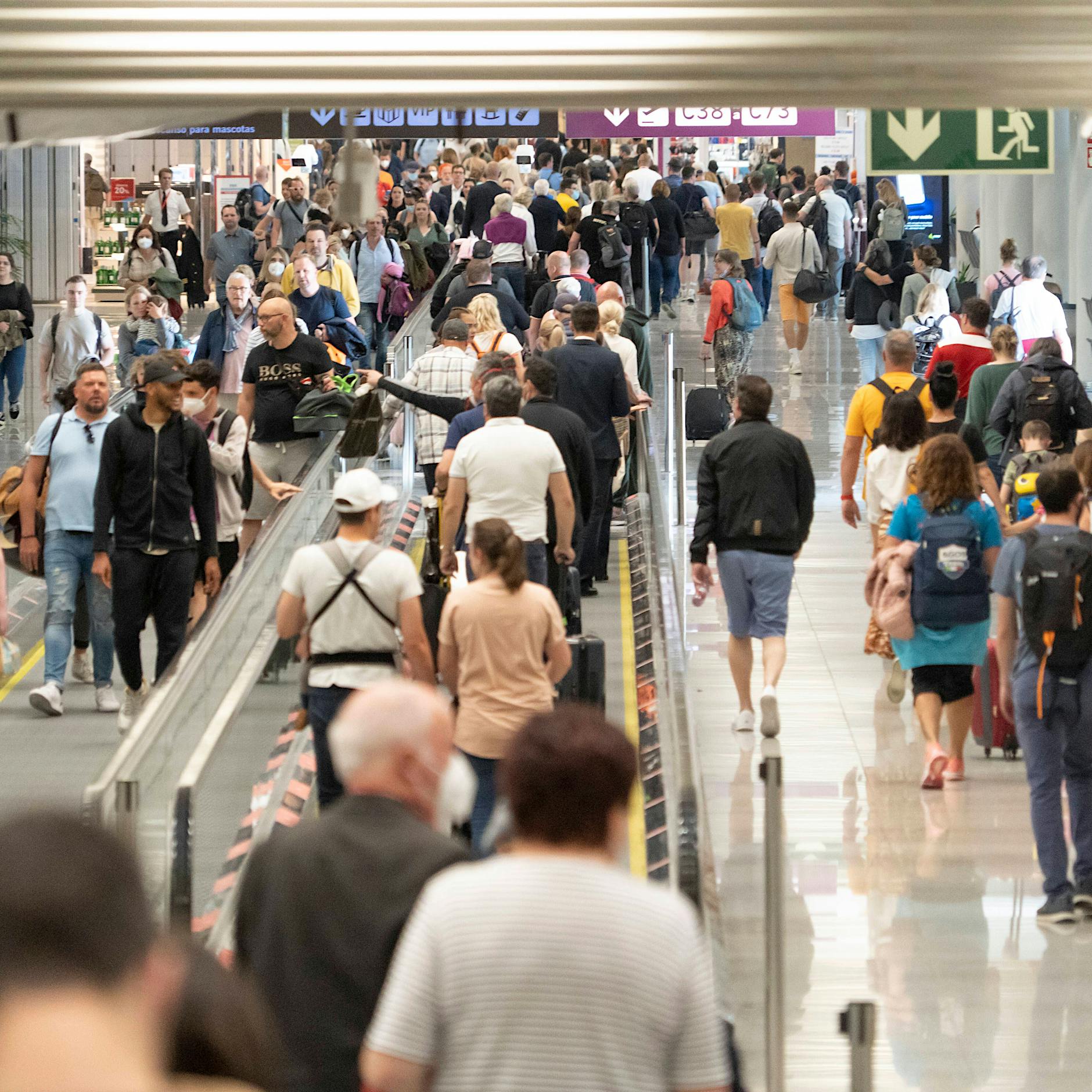 Flughafen Mallorca: Sehbehinderte 86-Jährige in Warteraum vergessen