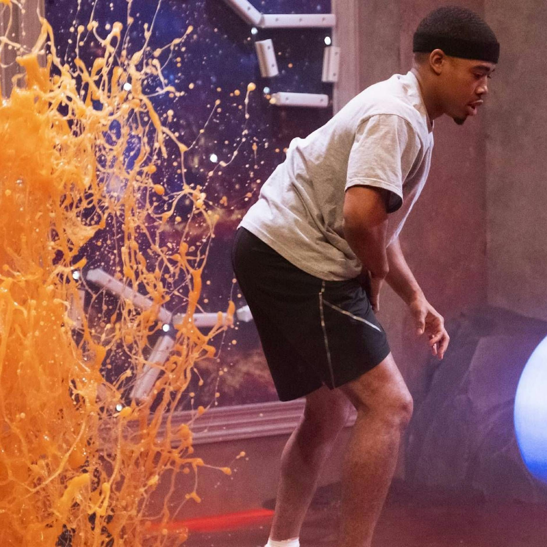 Bitte Nachmachen! DARUM ist die Netflix-Show „Der Boden ist Lava“ das perfekte gefahrlose Abenteuer