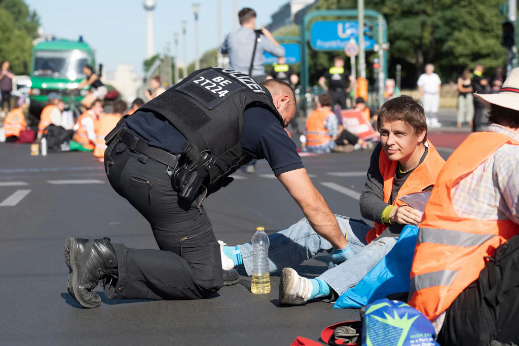 Vertraute von Greta Thunberg protestiert in Berlin: „Es geht um unser Überleben!“