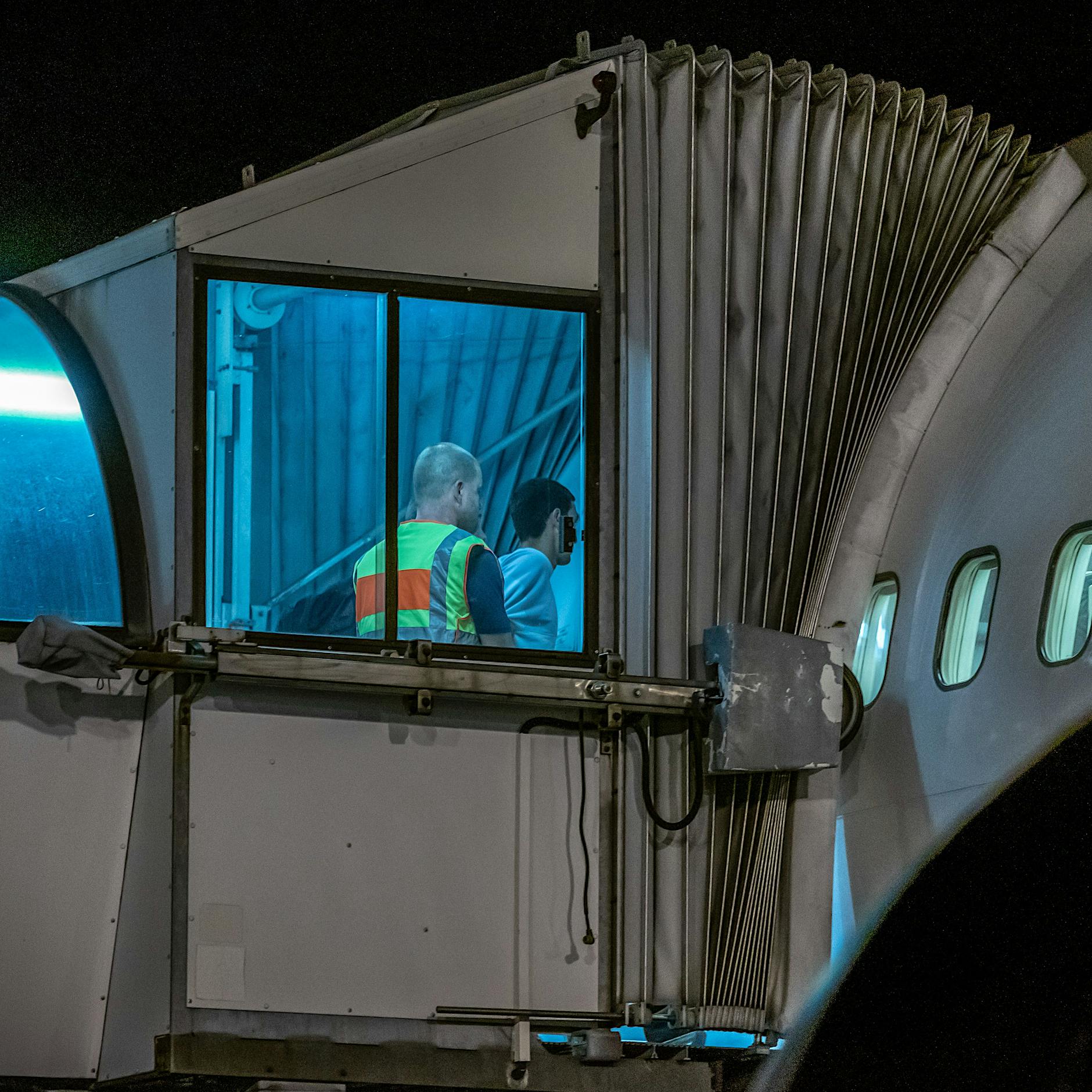 Große Online-Aktion gegen Abschiebezentrum am BER