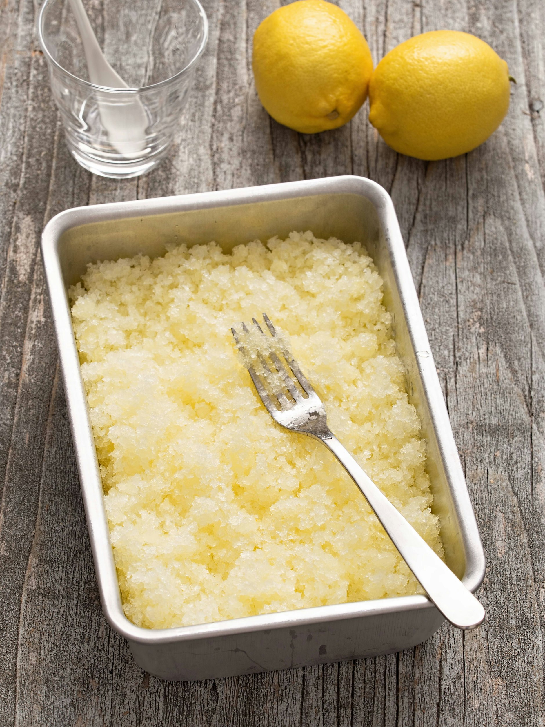 Je flacher die Mischung ausgebreitet wird, umso besser das Ergebnis.