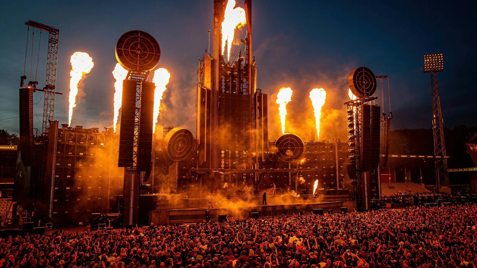 Auch in Aarhus rockten die Mitglieder von Rammstein die Bühne.