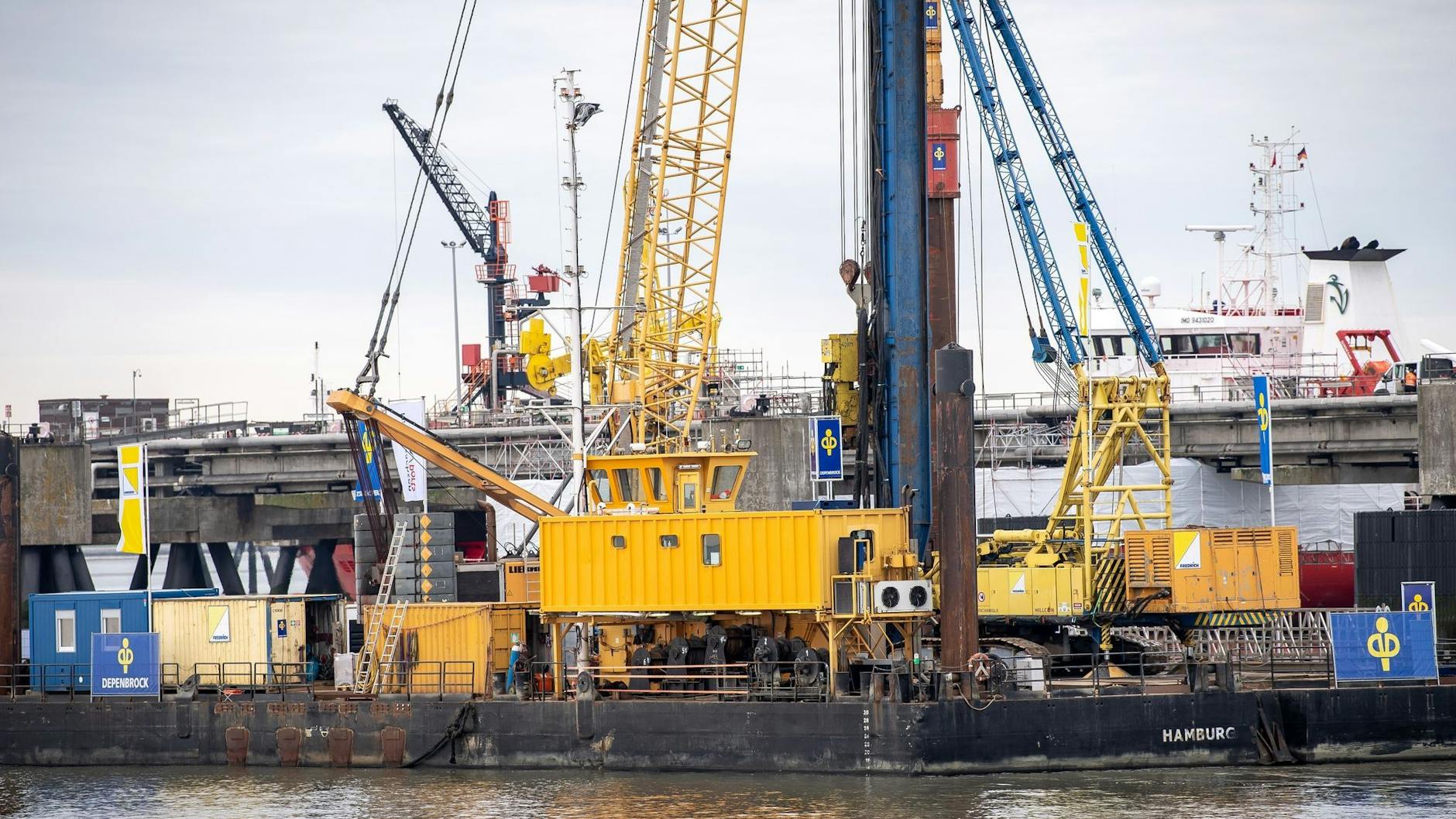 In Wilhelmshaven entsteht Deutschlands erstes Flüssigerdgas-Terminal.