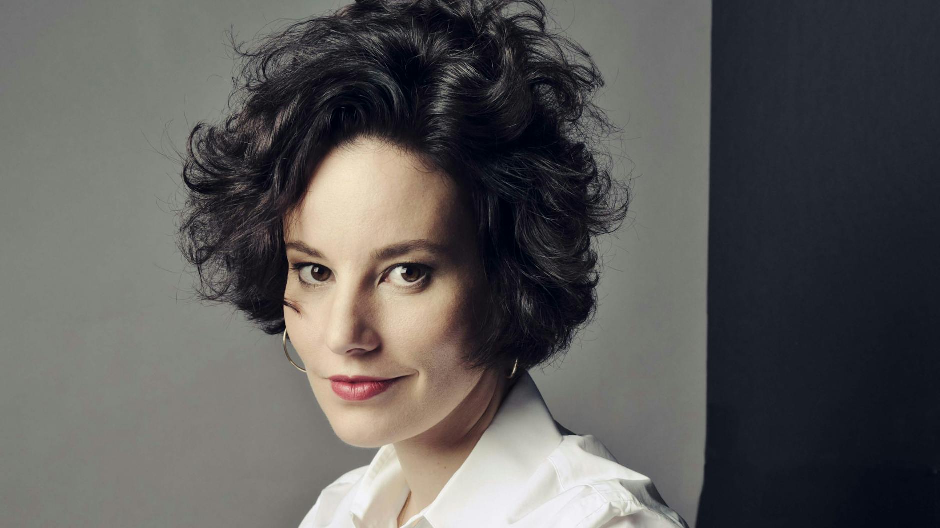 Die Autorin Claudia Schumacher