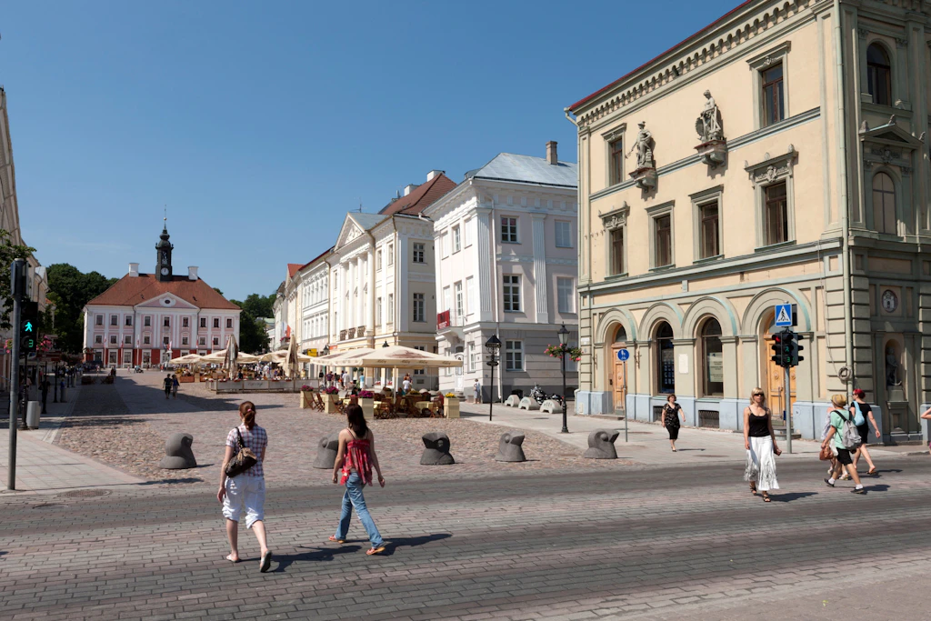 In meiner Heimatstadt in Estland werden überall Sirenen installiert