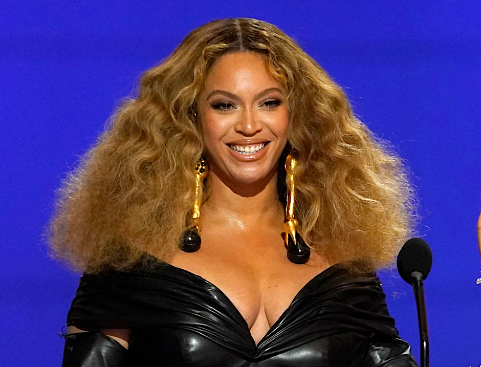 ARCHIV - Beyoncé meldet sich mit neuen Songs und Fotos zurück.  