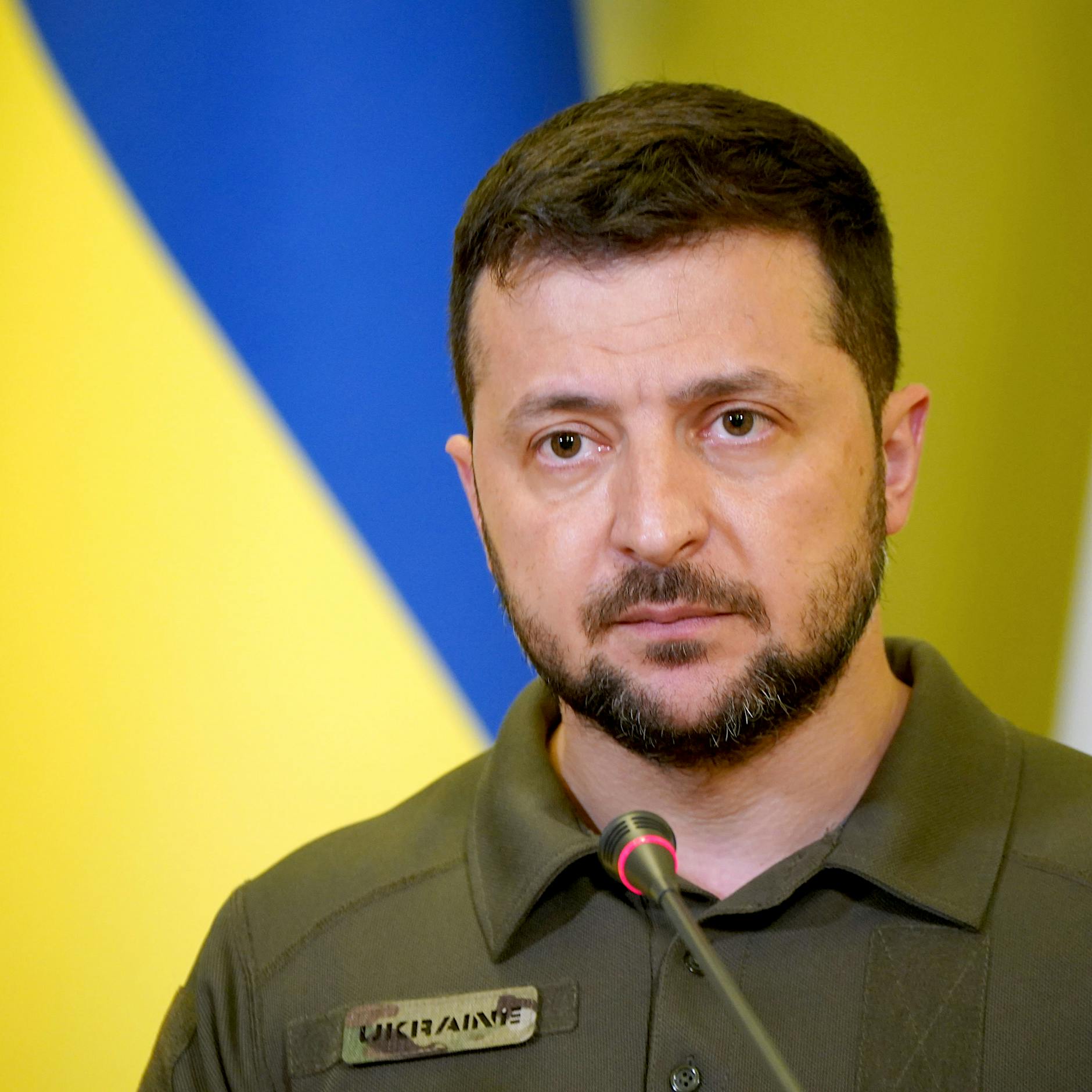 Ukraine: Selenskyj lobt westliche Artillerie für Treffgenauigkeit