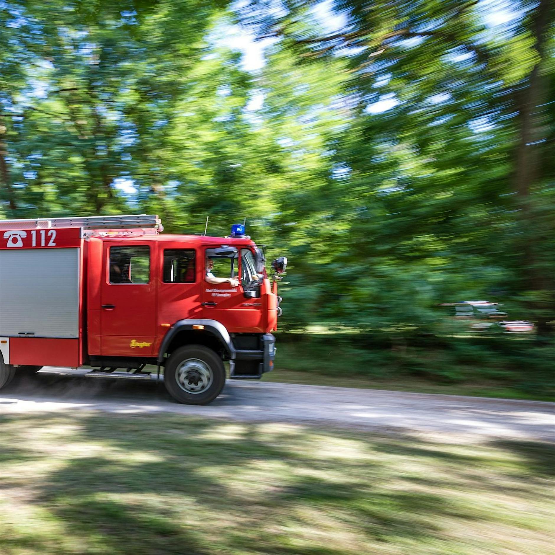 Brand in Lieberoser Heide - Großaufgebot an Einsatzkräften
