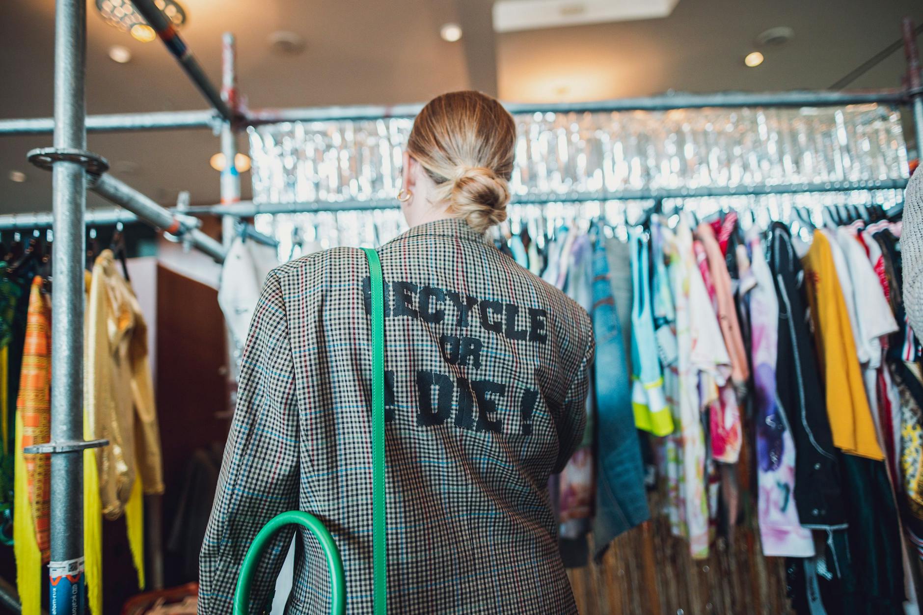 „Recycle oder stirb“: Die Besucherinnen und Besucher von „The Ground“ meinen es ernst.