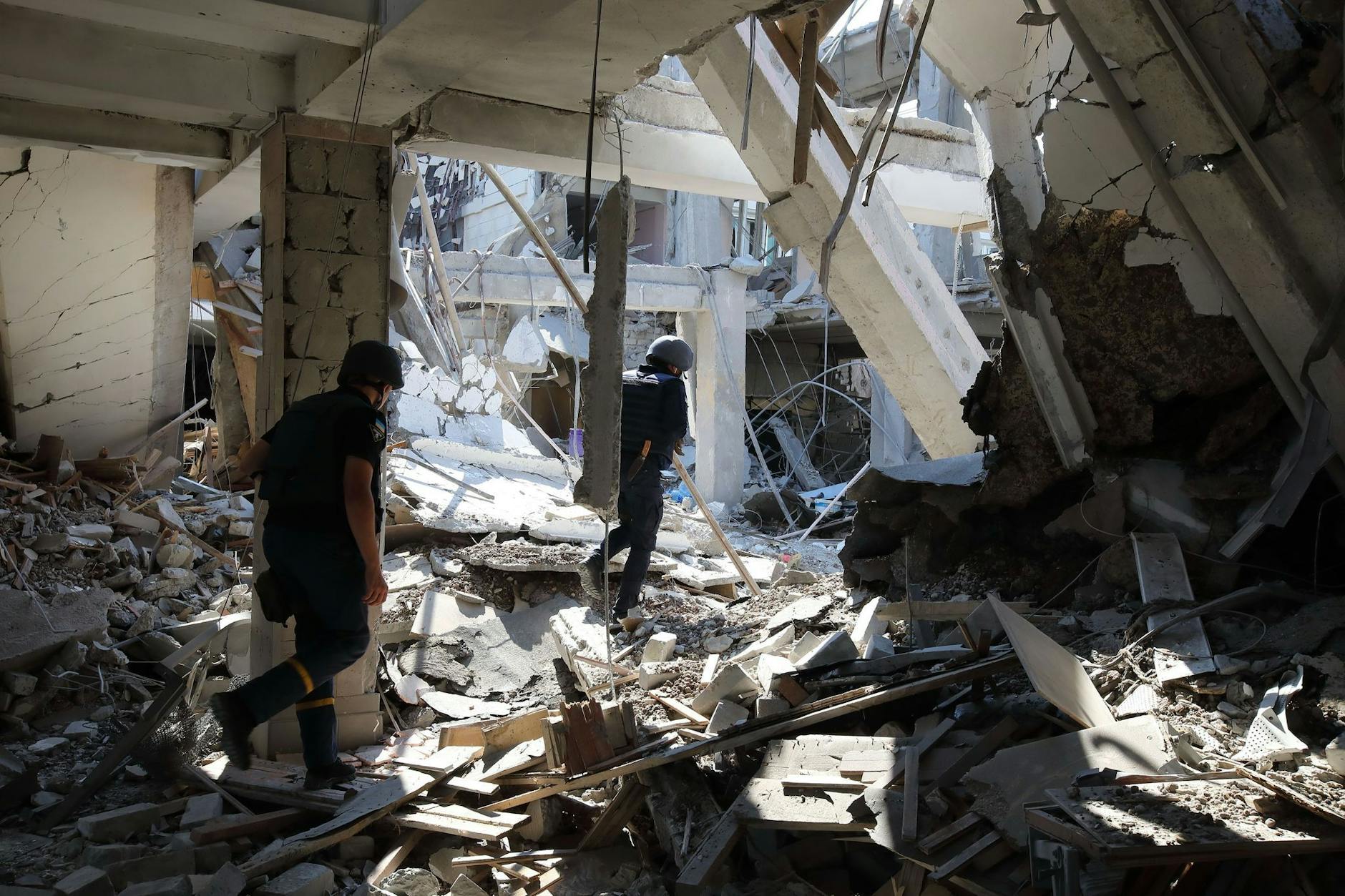 Die Kampfhandlungen in der Ostukraine dauern weiter an.