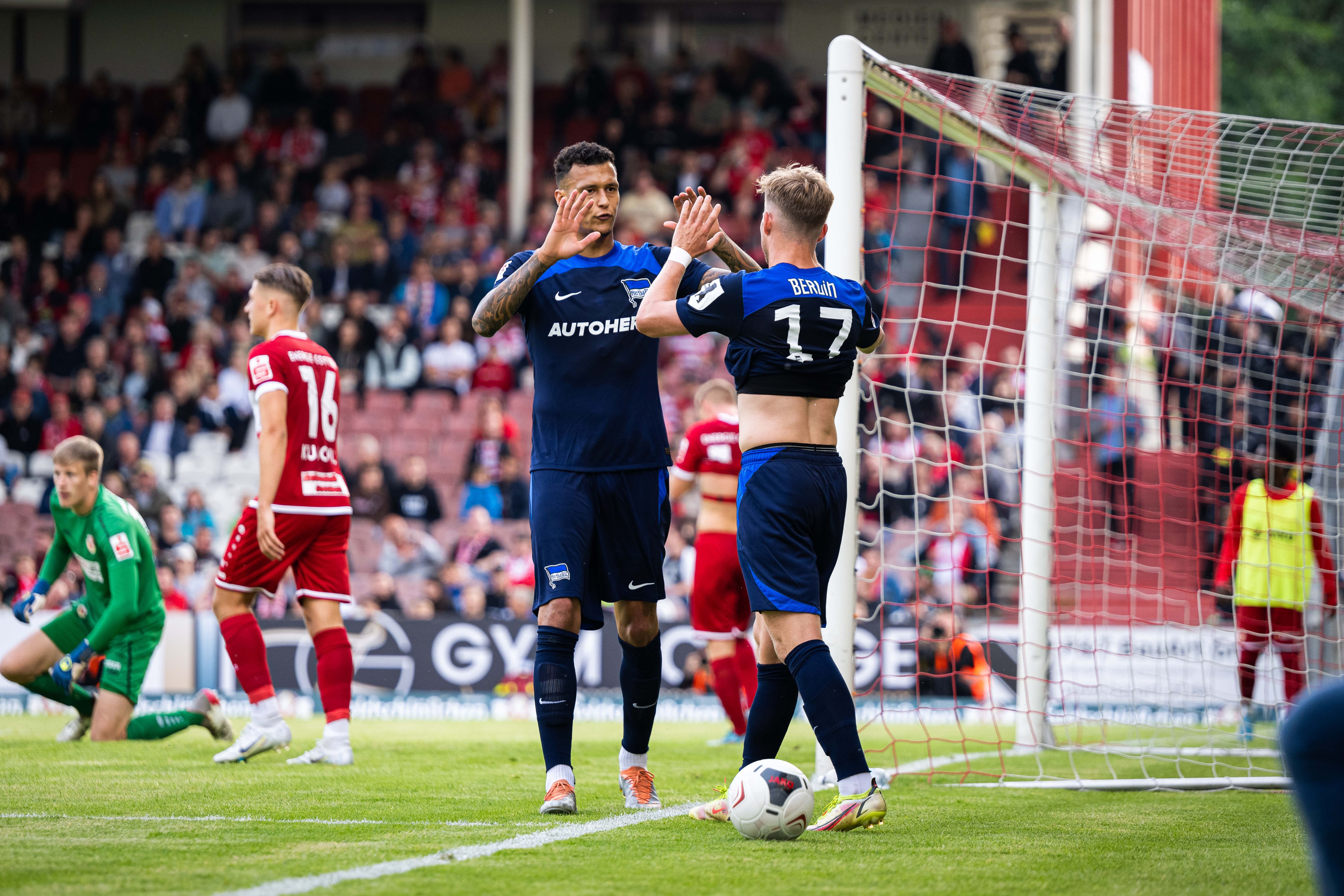 Hertha BSC: Energie-Fans spotten über Selke, dann dreht er ihnen den Saft ab