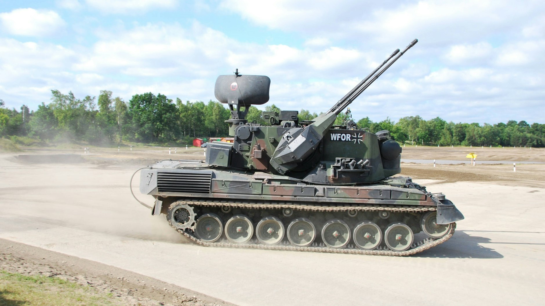 Flugabwehrpanzer Gepard der Bundeswehr während einer Vorführung: Der Munitionsnachschub für Lieferungen an die Ukraine ist angeblich gesichert.