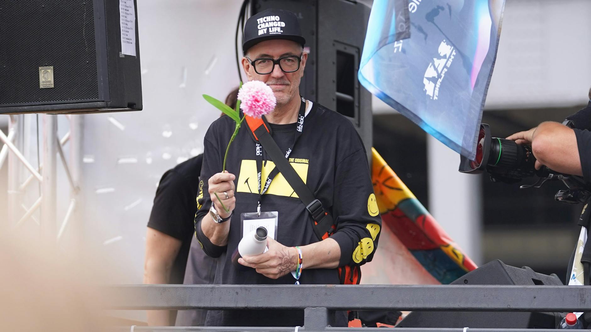 Ein Blümchen für Dr. Motte