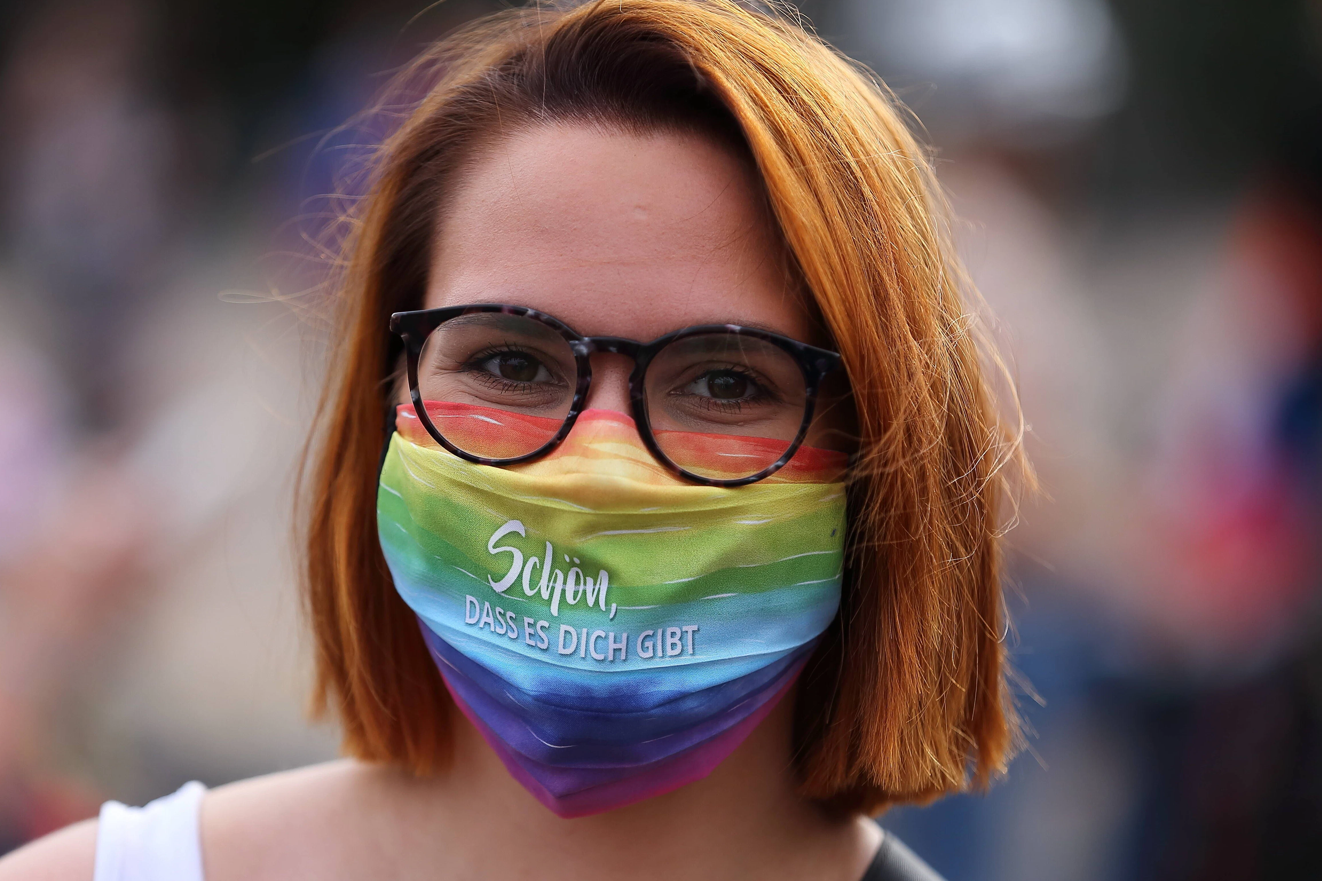 Gabi am Limit: Freundinnen und andere Frauen, die Schwule allzu gern in ihrem Schwulsein unterstützen.