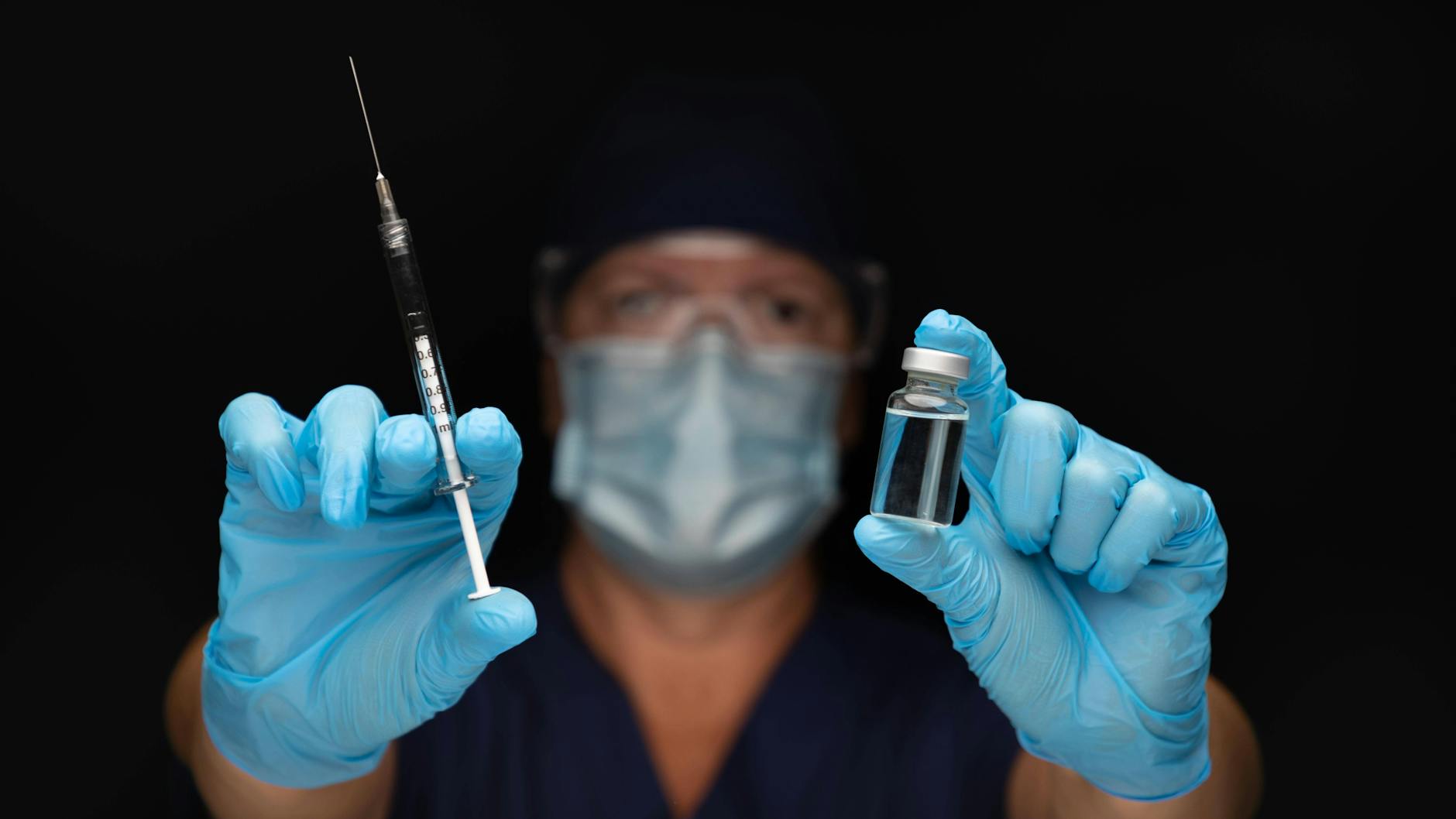 Die EU hat am Montag eine zweite Auffrischungsimpfung für Menschen ab einem Alter von 60 Jahren empfohlen.