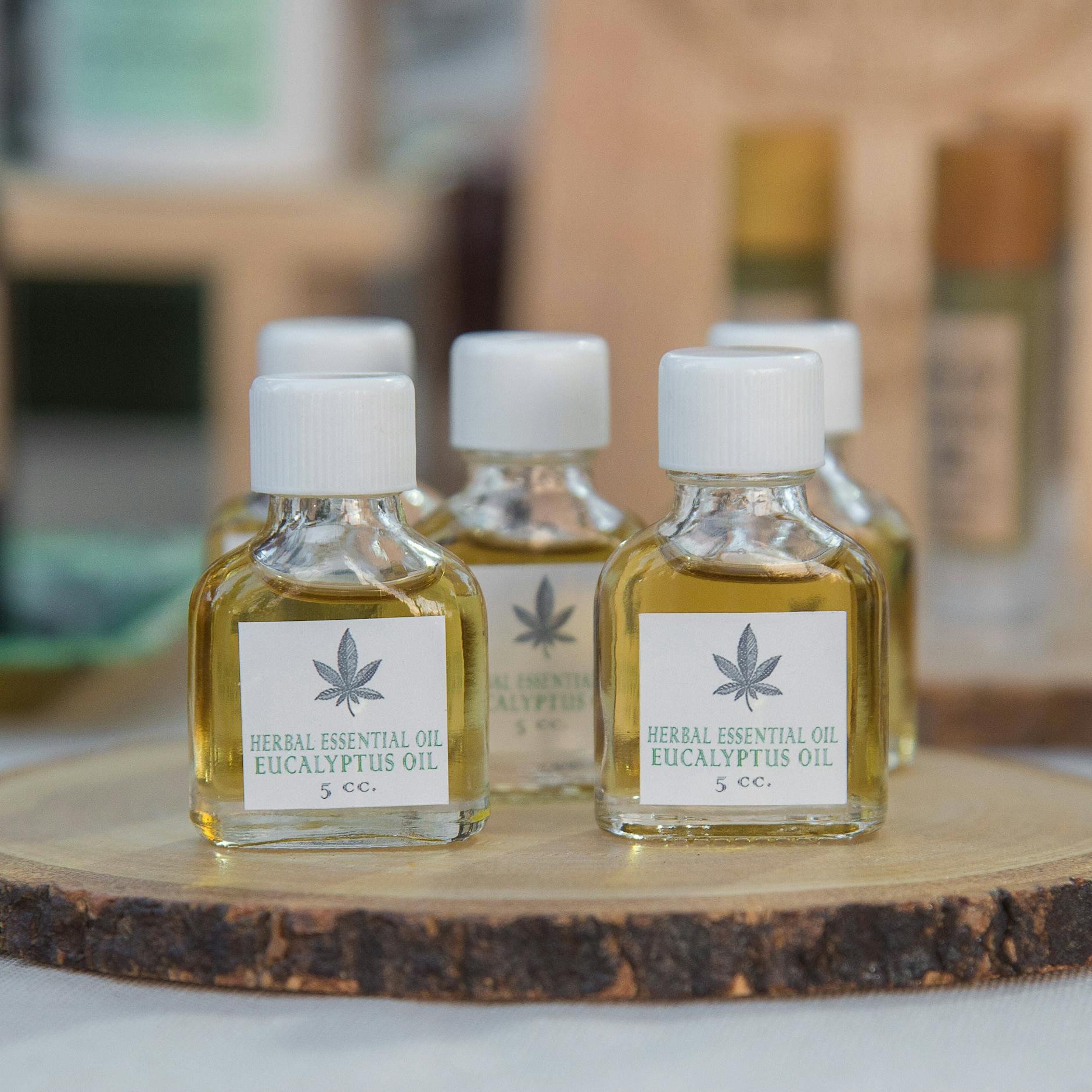 Cannabis auf Seniorenmesse vertickt? Berliner Händler in Nürnberg vor Gericht gestellt