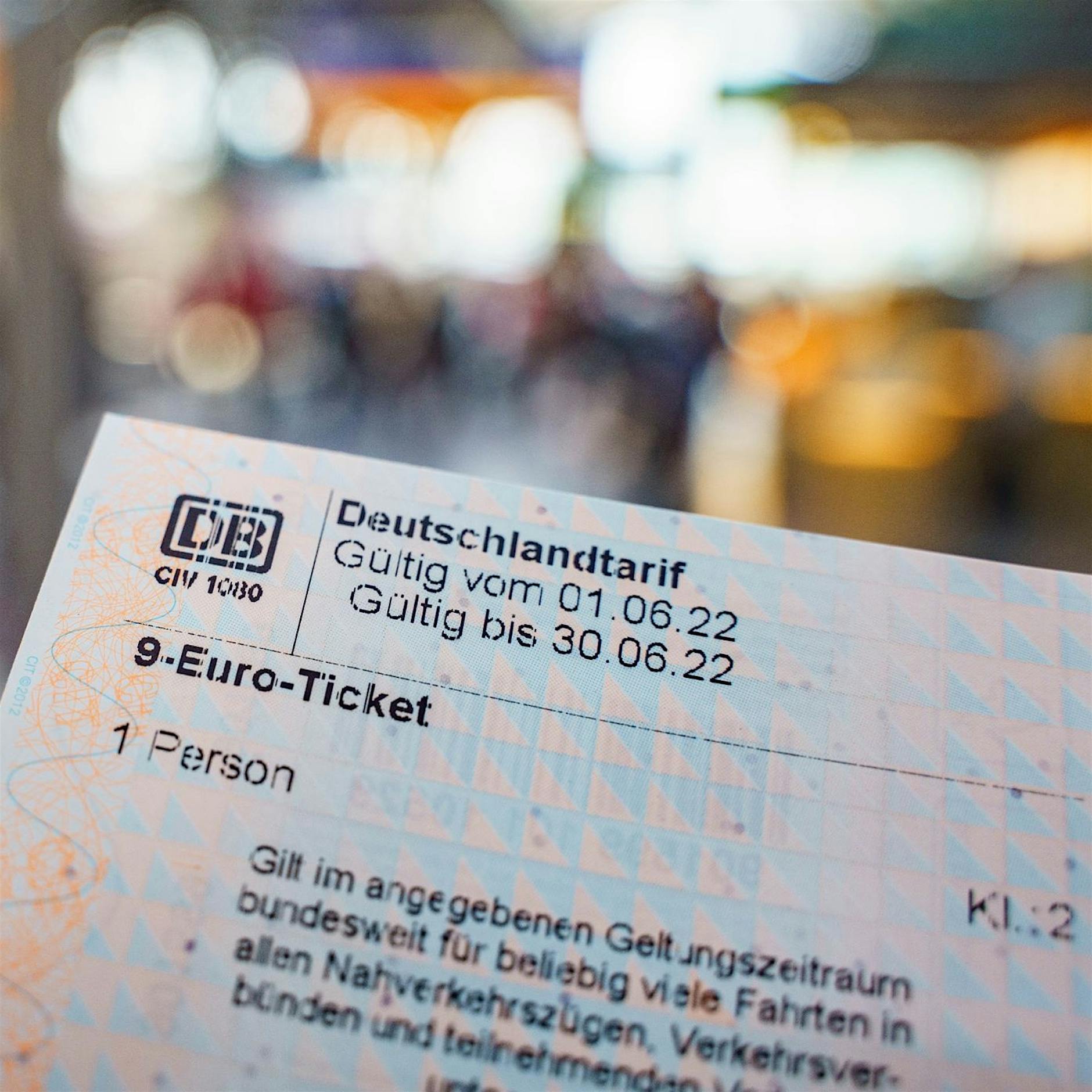Millionen Fahrgäste mit Neun-Euro-Tickets