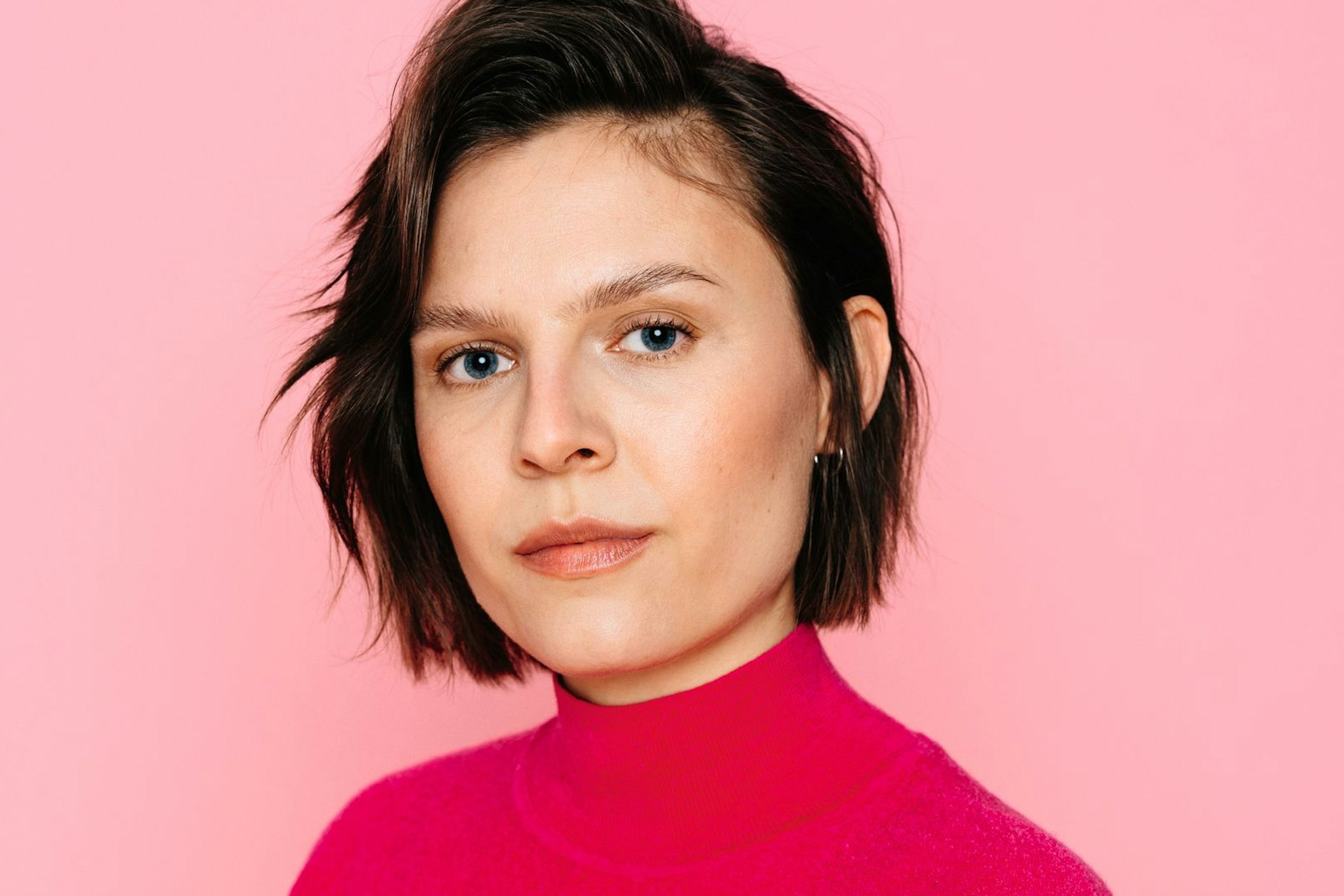 Carla Kaspari lebt als freie Autorin in Köln.