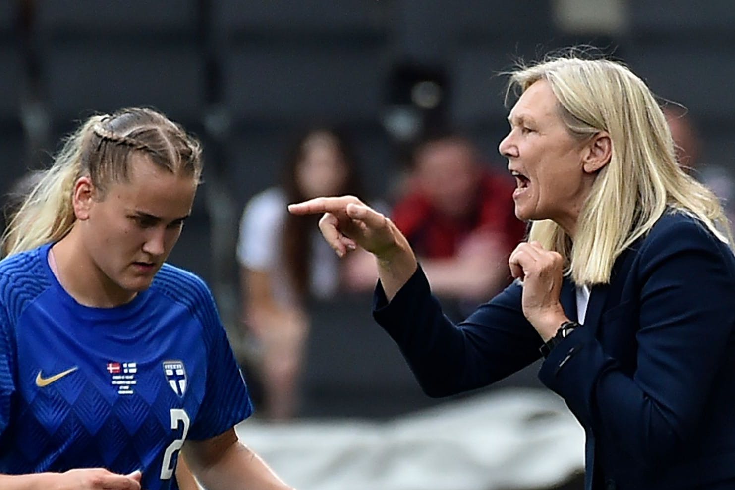 Frauenfußball-EM: Aggro-Anna-Vorwurf – bei den Finnen fetzen sich die ...