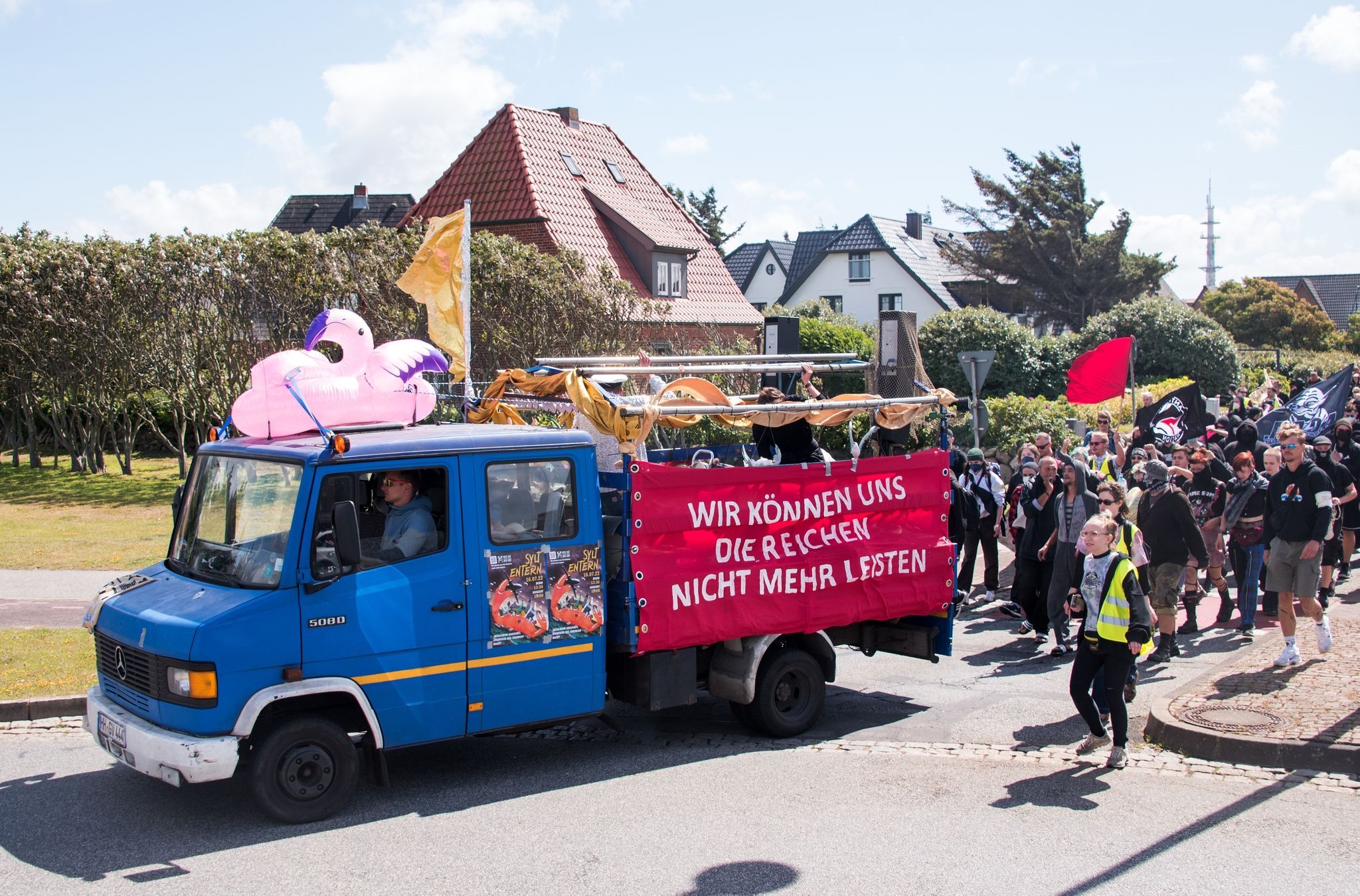 Image - UPDATE: Demo für Umverteilung auf Sylt