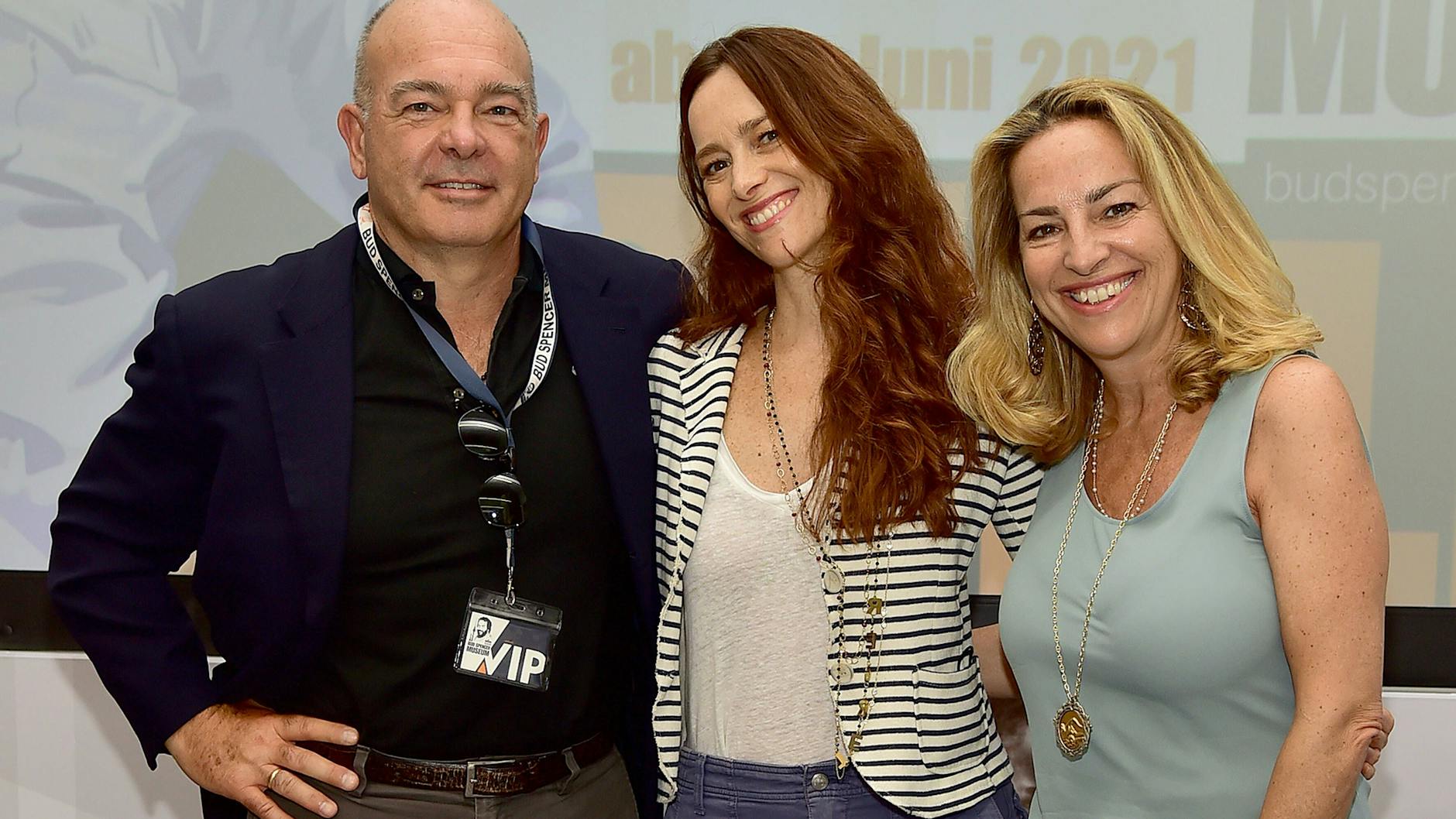 Die Spencer-Kinder Diamante Pedersoli, mit Schwester Christiana Pedersoli und Bruder Giuseppe Pedersoli bei der Neueröffnung des Bud-Spencer-Museums in Berlin