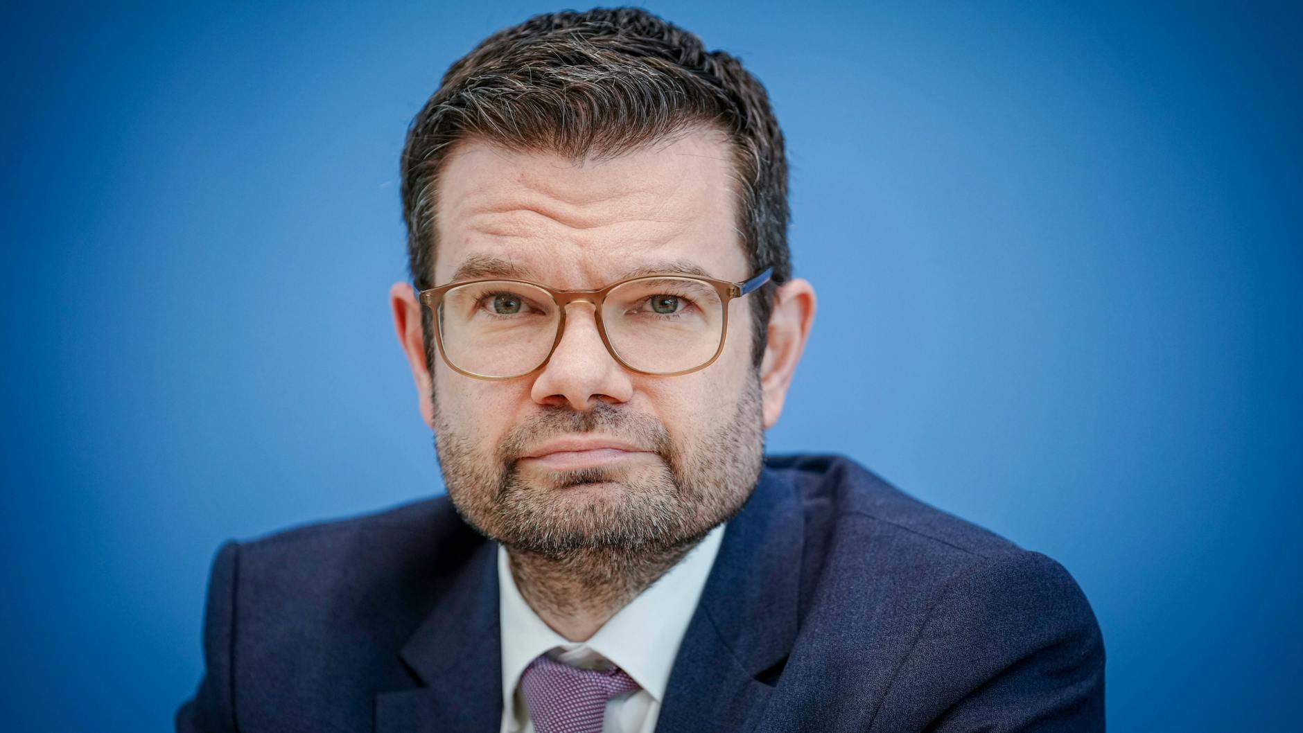 Marco Buschmann (FDP), Bundesminister der Justiz, äußerte sich jetzt zu einer eventuellen Maskenpflicht im Herbst.