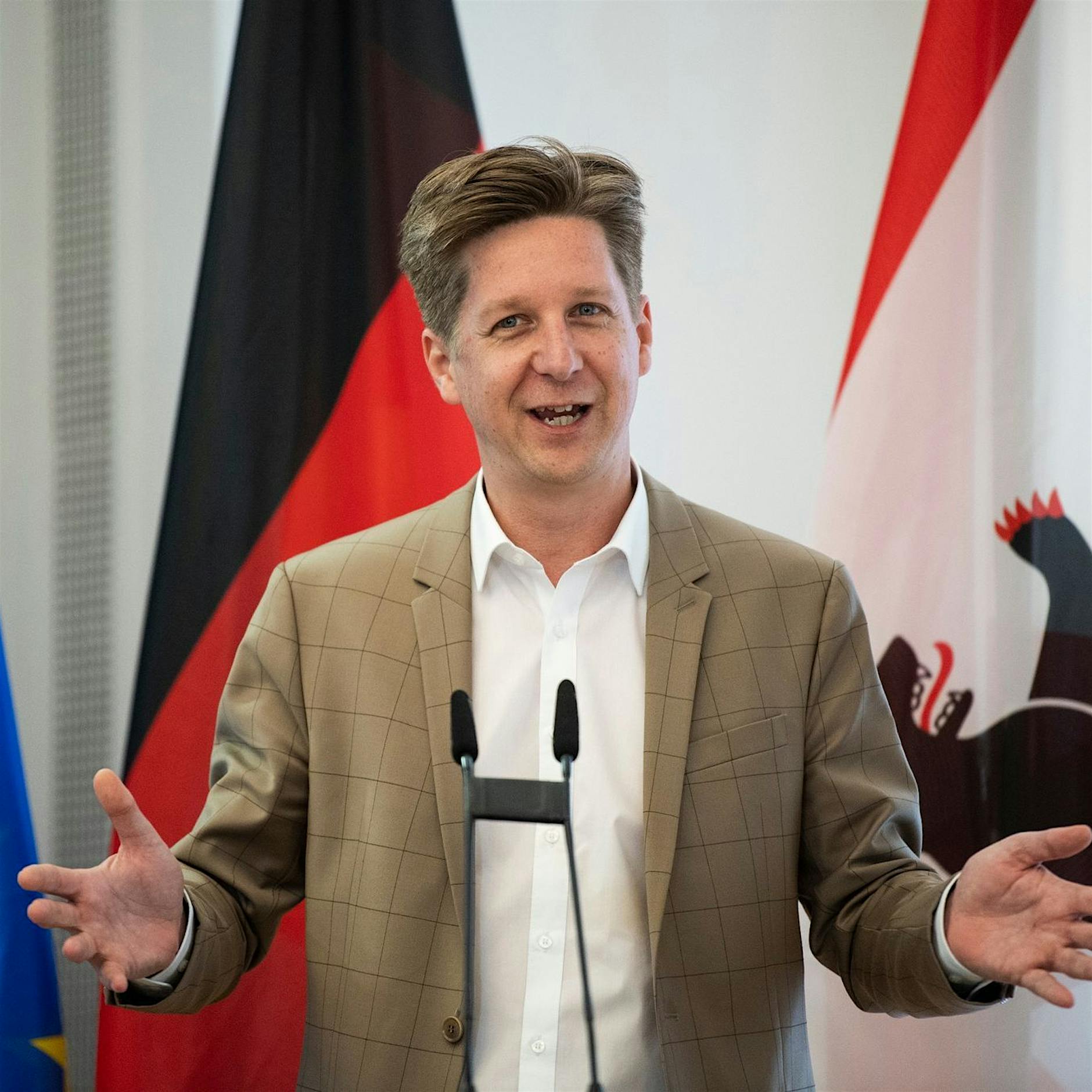 Berlins Finanzsenator Wesener stellt Schuldenbremse infrage