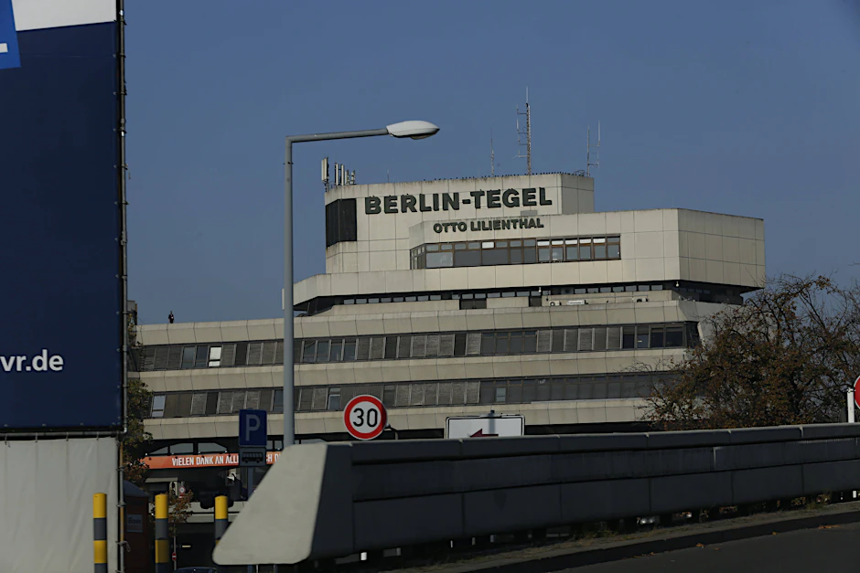 Auf dem Gelände des früheren Berliner Flughafens Tegel wurden hochgiftige Chemikalien entdeckt.
