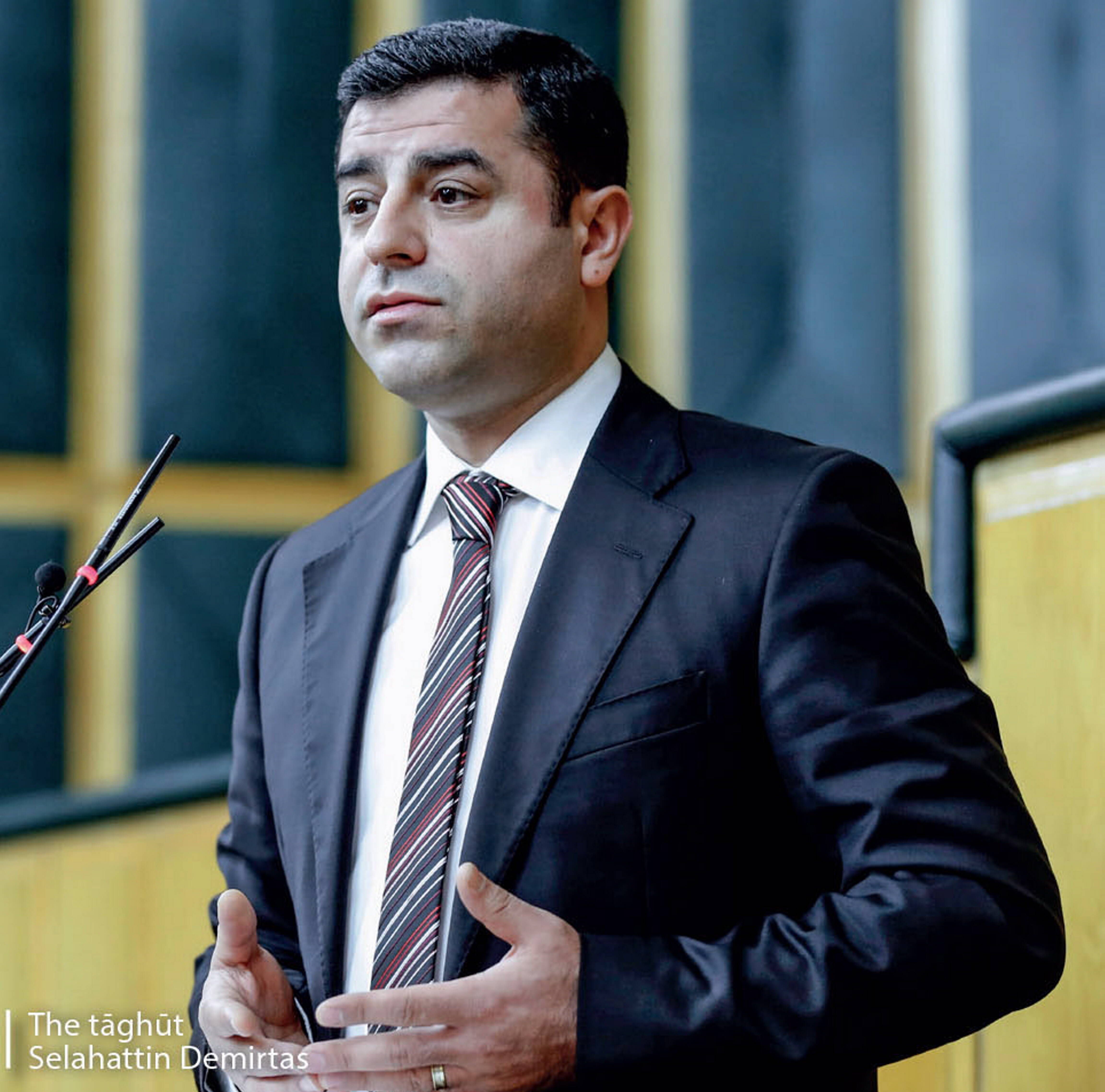 Ehemaliger HDP-Chef Demirtas fordert PKK zu Waffenniederlegung auf