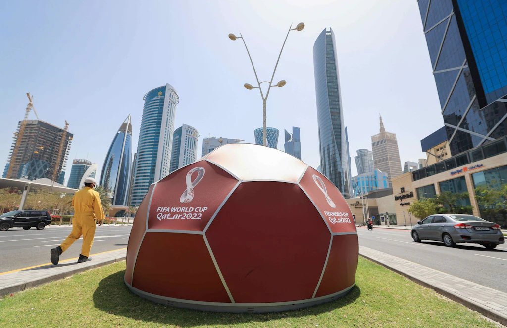 Von Dubai nach Katar: DFB-Fanclub fliegt zu jedem Spiel hin und zurück