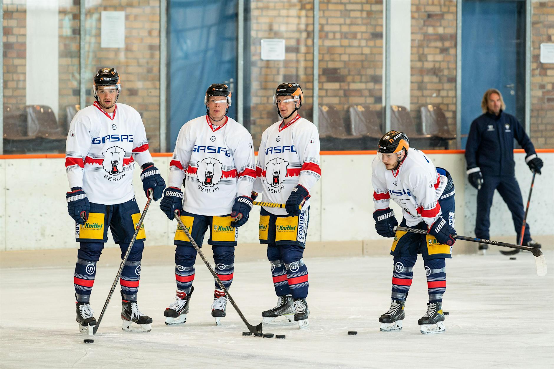 Eisbär Wissmann sagt Tschüss: Kai packt die Kisten – ab nach Boston