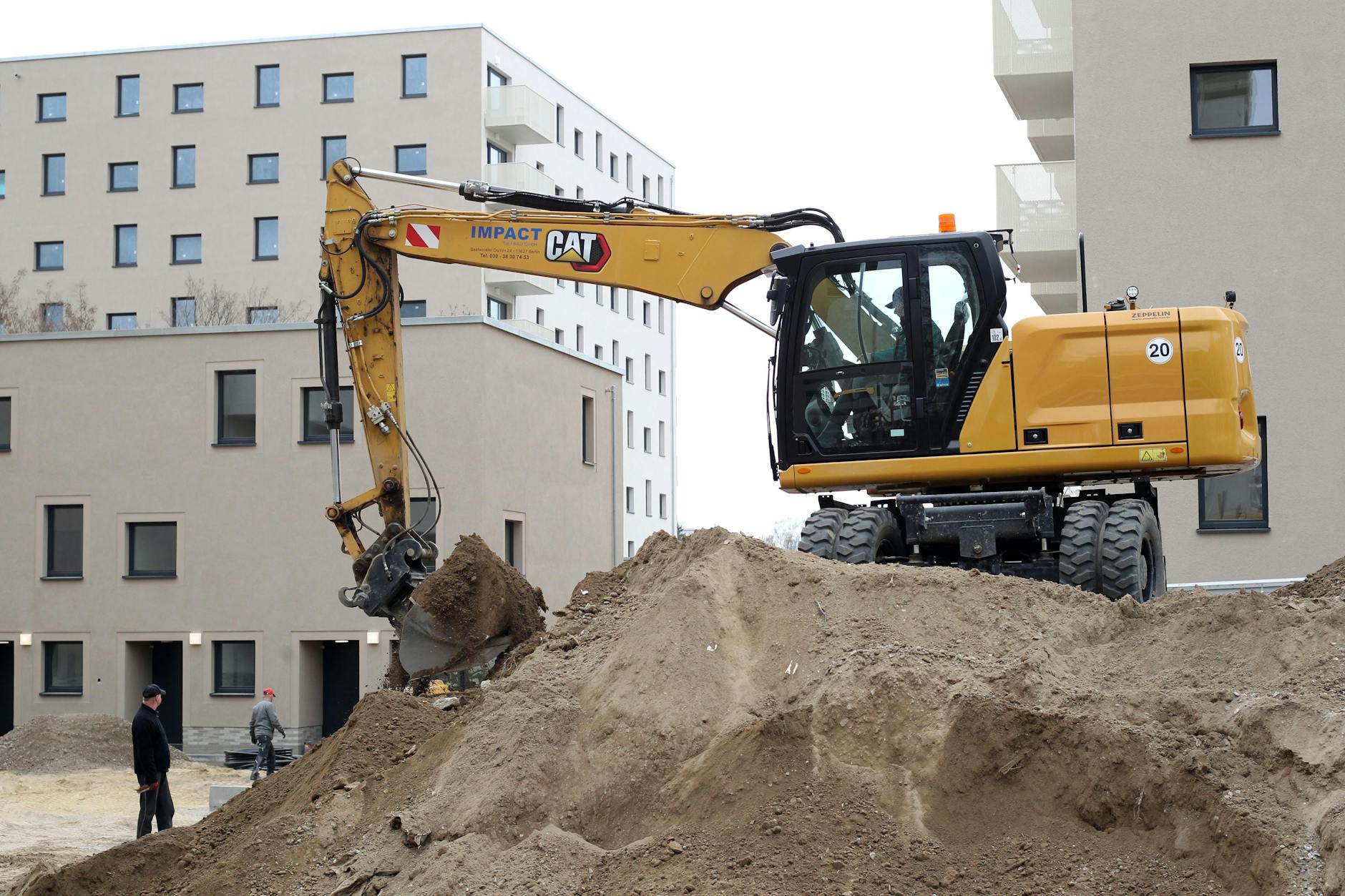 Die Degewo hat von den landeseigenen Unternehmen die meisten neuen Wohnungen in den ersten sechs Monaten fertiggestellt. Im Bild: eine Baustelle in Marzahn.
