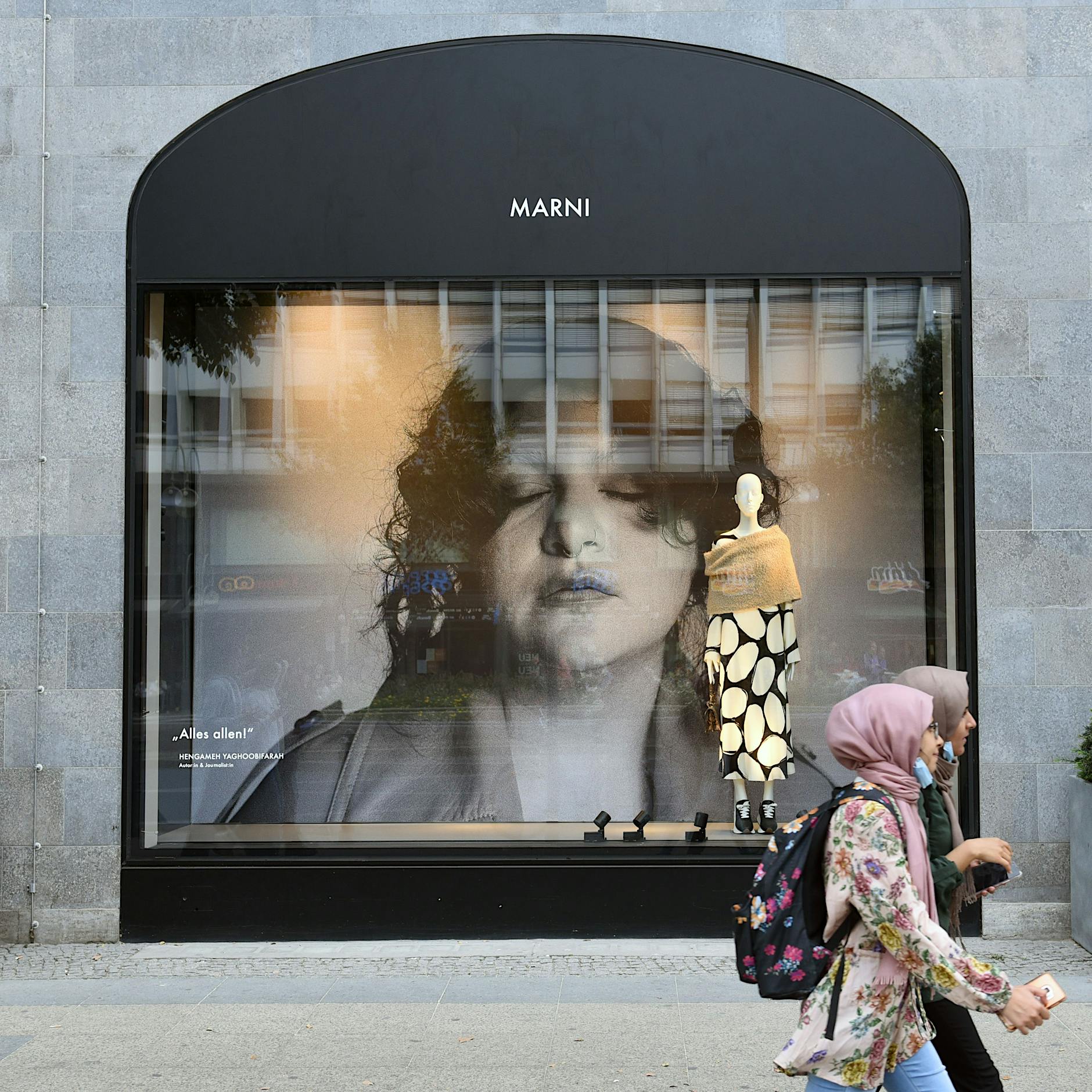 Was Hengameh Yaghoobifarah Sophie Passmann vorwirft