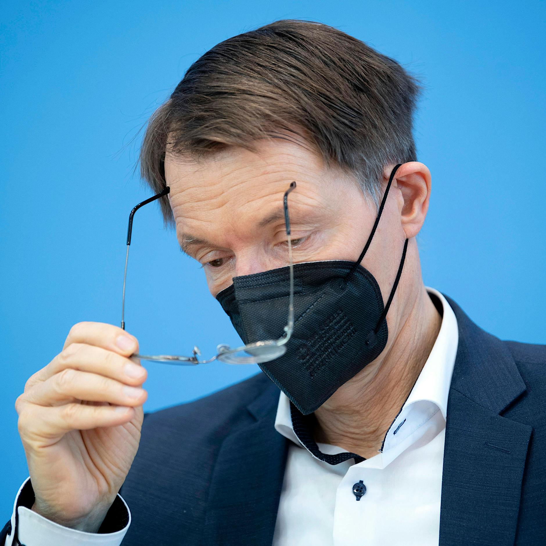 Schwere Nebenwirkungen: Gesundheitsministerium veröffentlicht falsche Zahlen