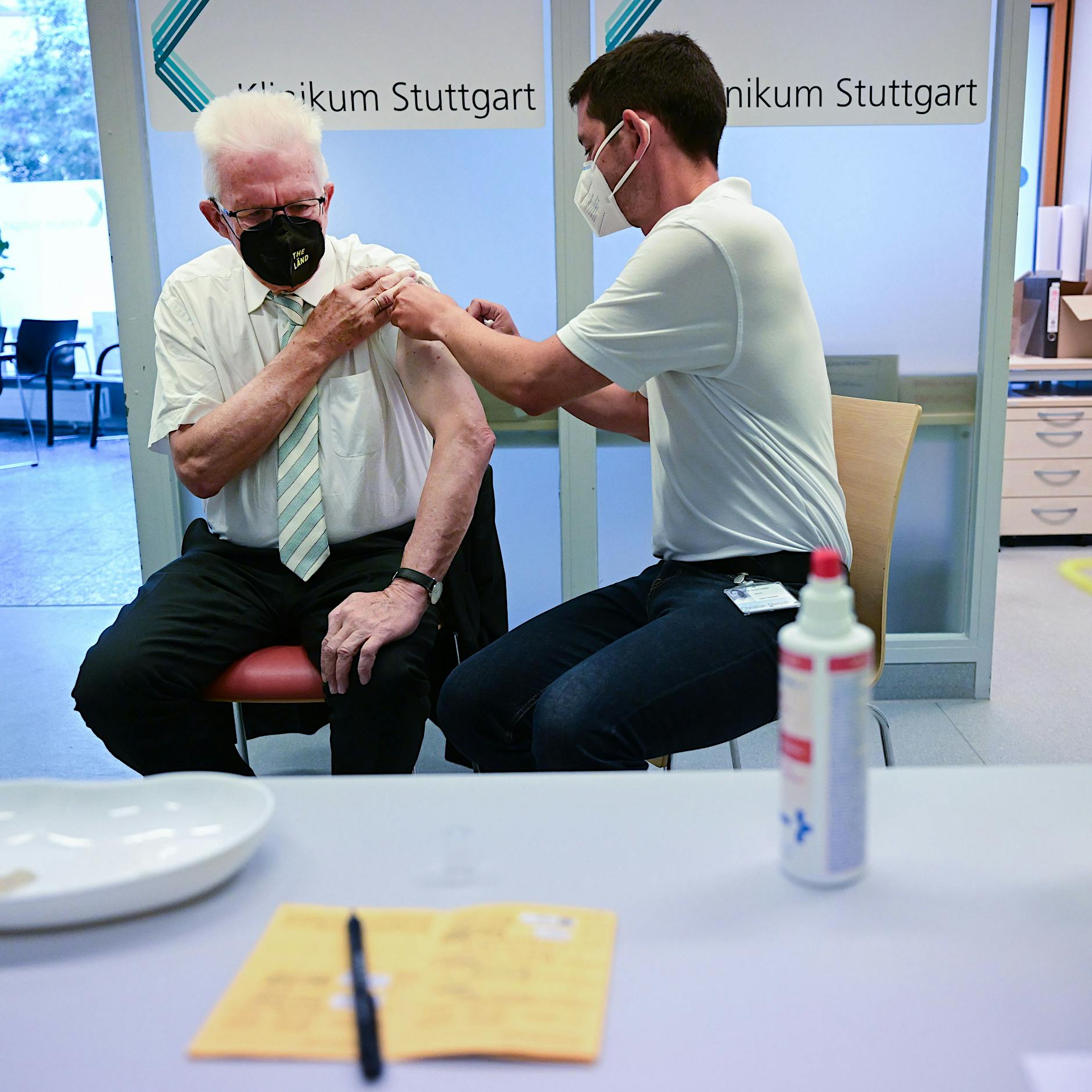 Vierte Impfung gegen Corona? Das sagen Experten zu Karl Lauterbachs Idee