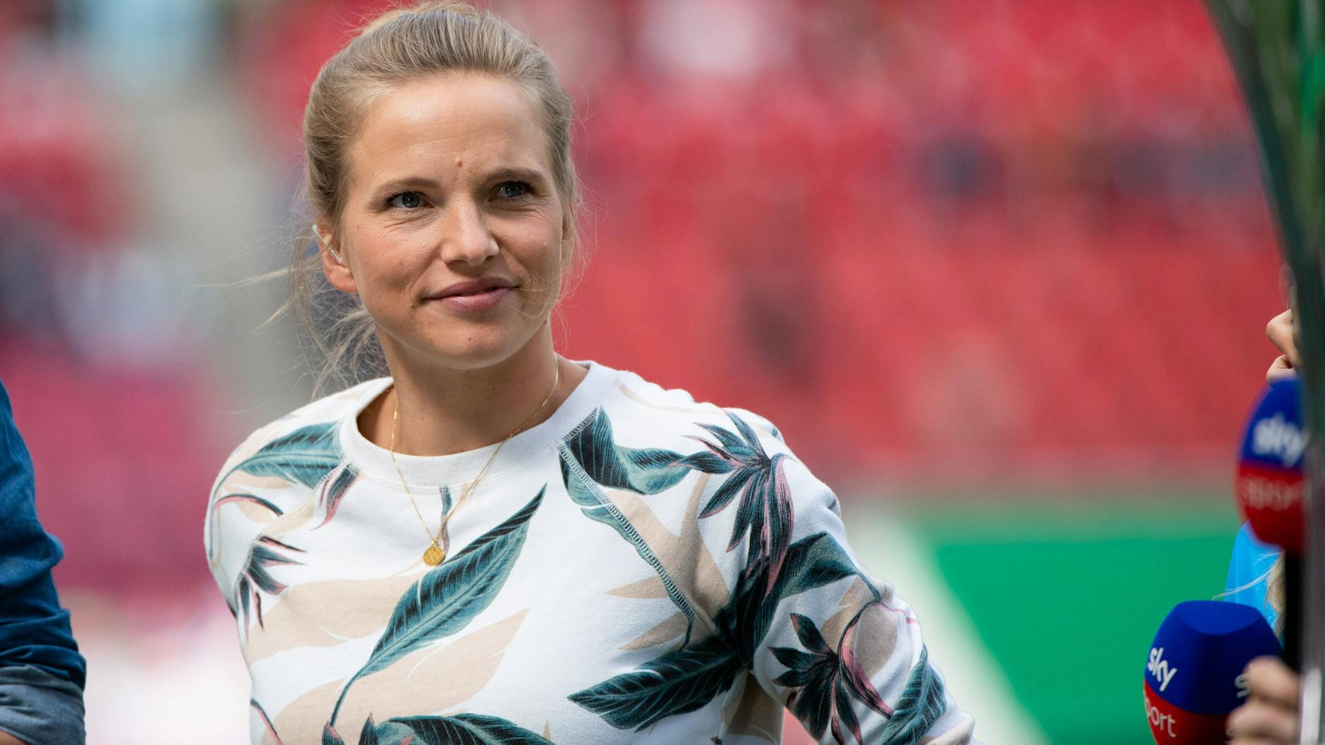Tabea Kemme spielte einst selbst für Turbine Potsdam und die deutsche Nationalmannschaft. Nun ist sie TV-Expertin.