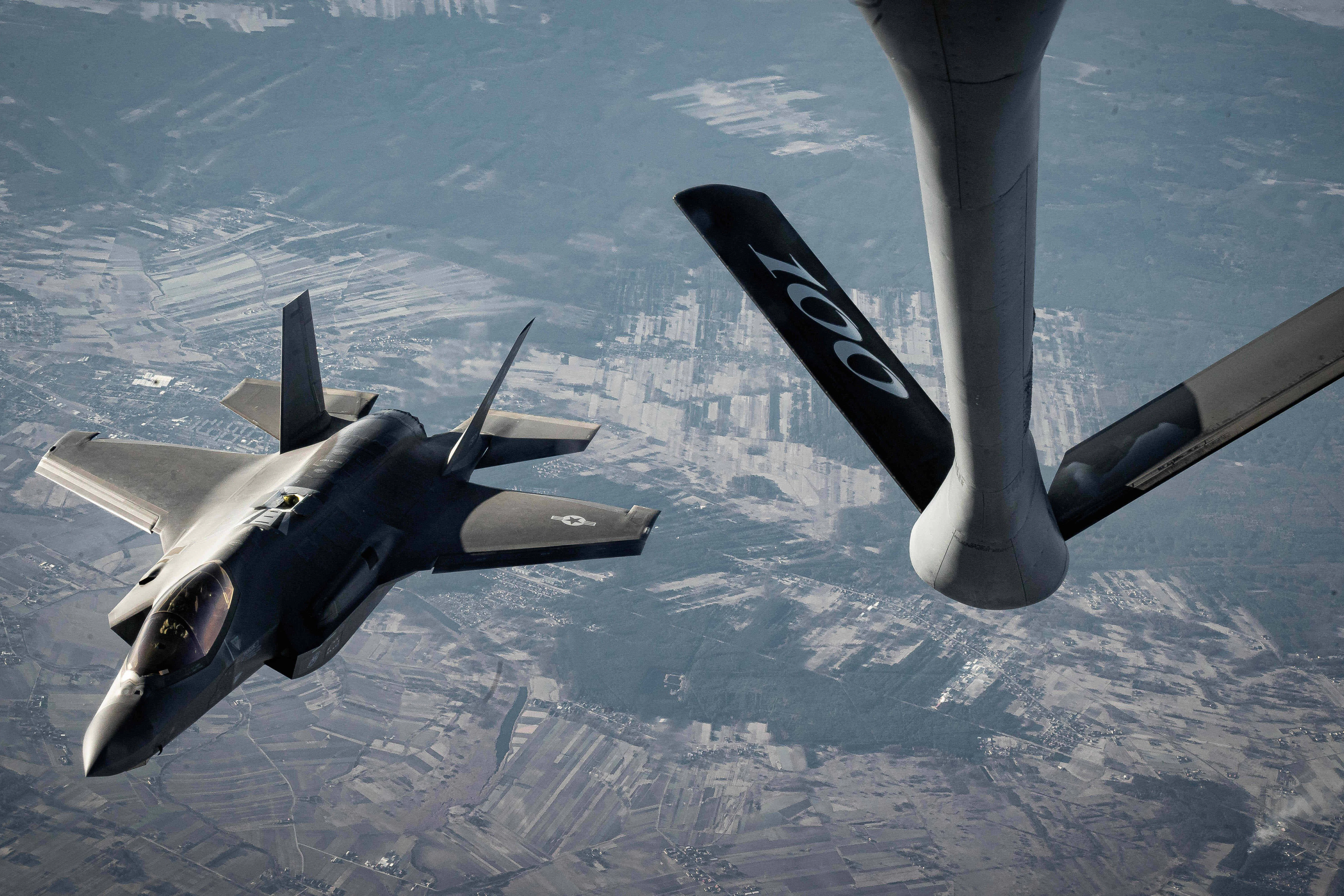Eine F35 der US-Luftwaffe bei der Luftbetankung: Polen hat den Jet von den USA gekauft.