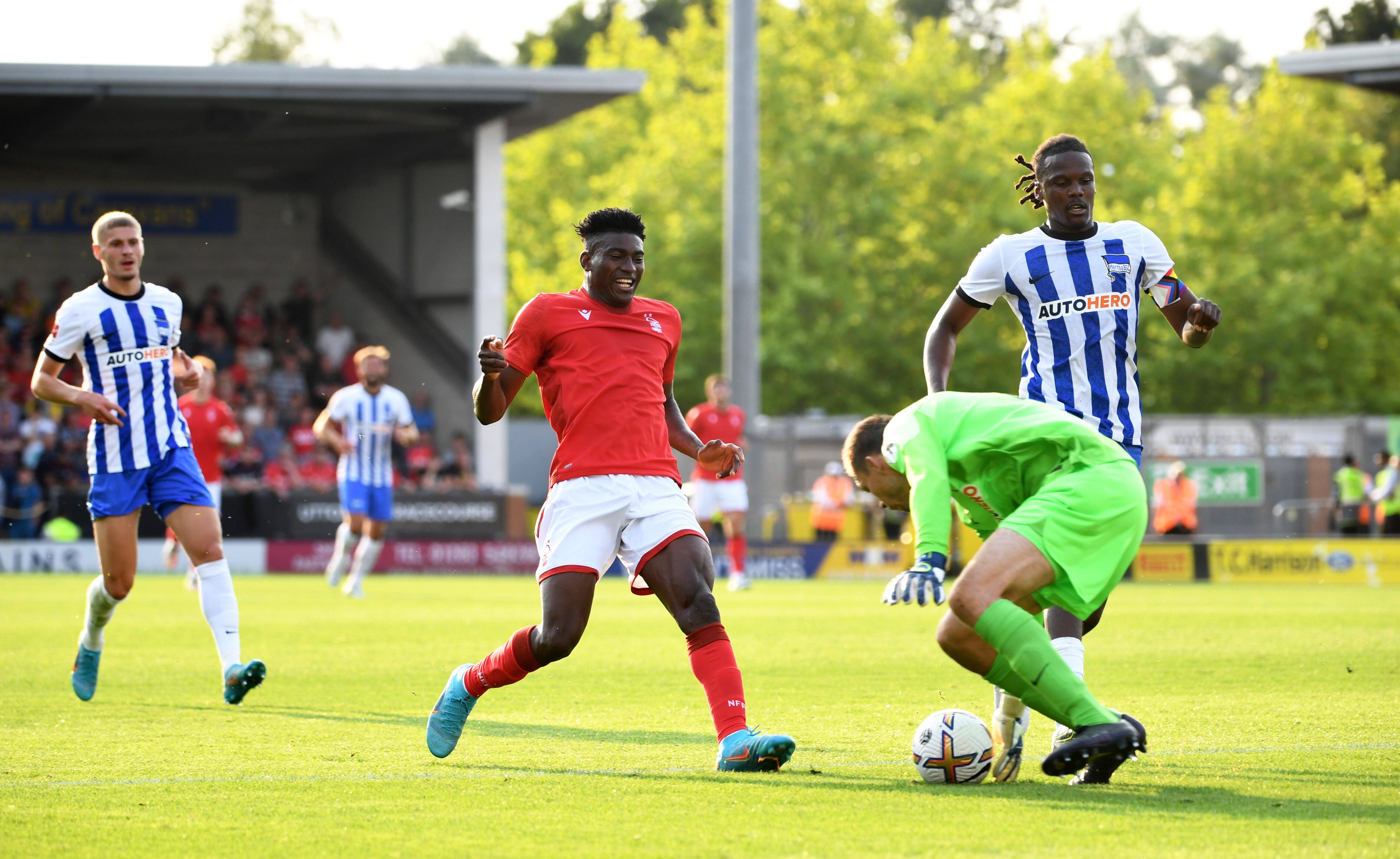 Taiwo sagt Danke! Und alle Union-Fans können sich jetzt noch mal richtig von Rekordtransfer Awoniyi verabschieden