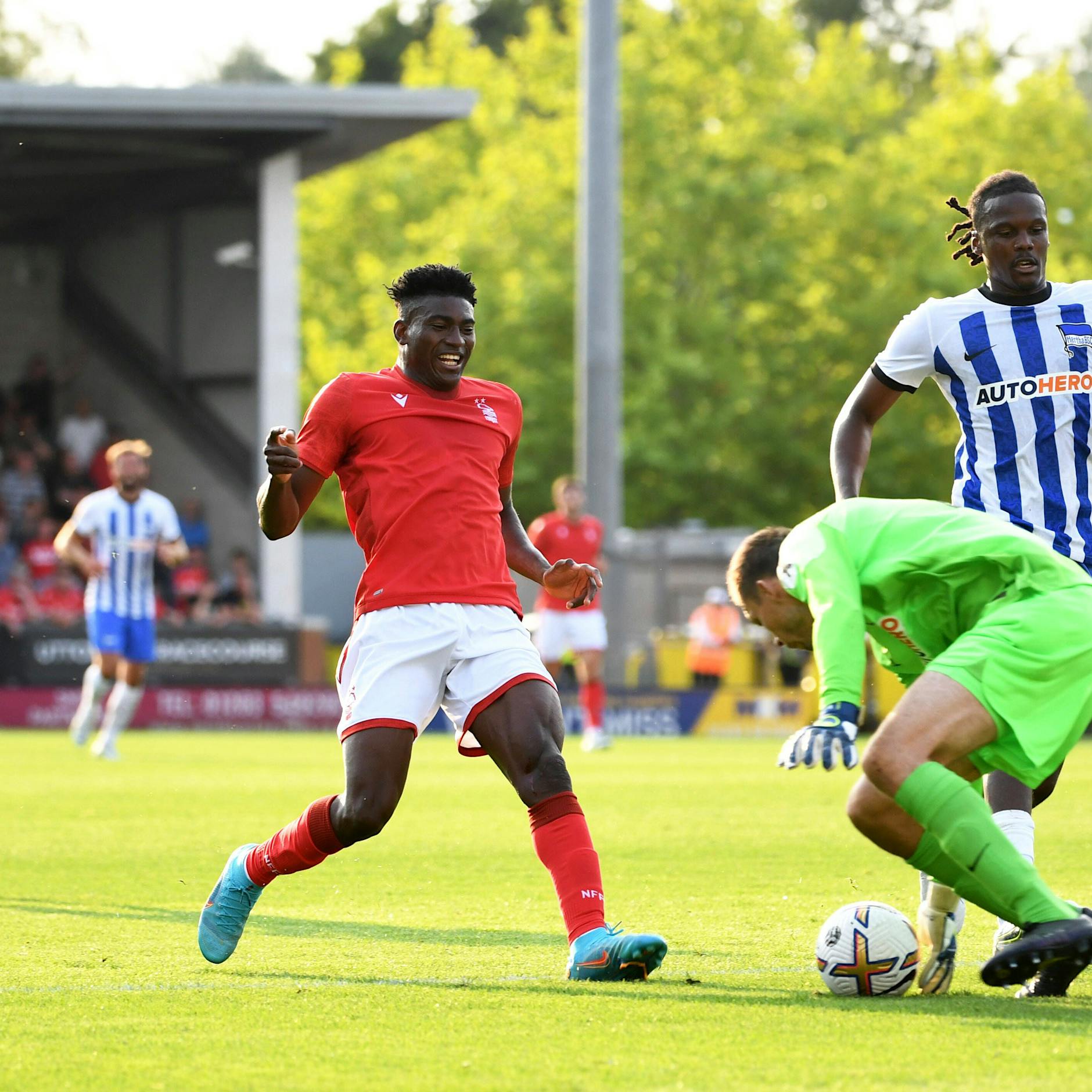 Taiwo sagt Danke! Und alle Union-Fans können sich jetzt noch mal richtig von Rekordtransfer Awoniyi verabschieden