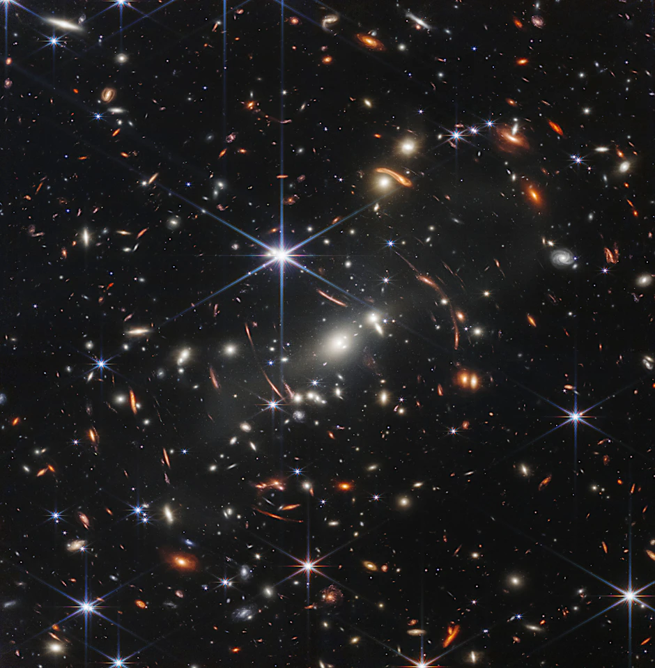 Das erste Bild des James-Webb-Teleskops zeigt die bisher detaillierteste Ansicht des frühen Universums.