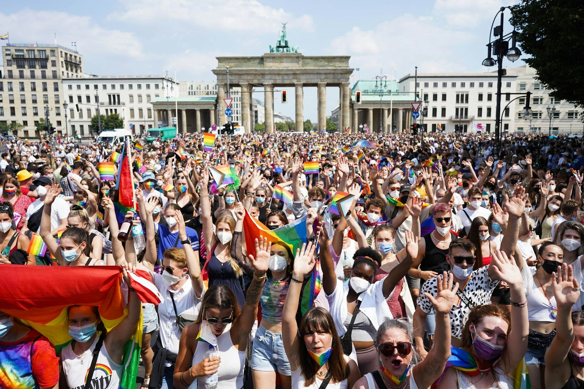 Rund 65.000 Menschen nahmen 2021 an der Parade des Christopher Street Day (CSD) in Berlin teil.