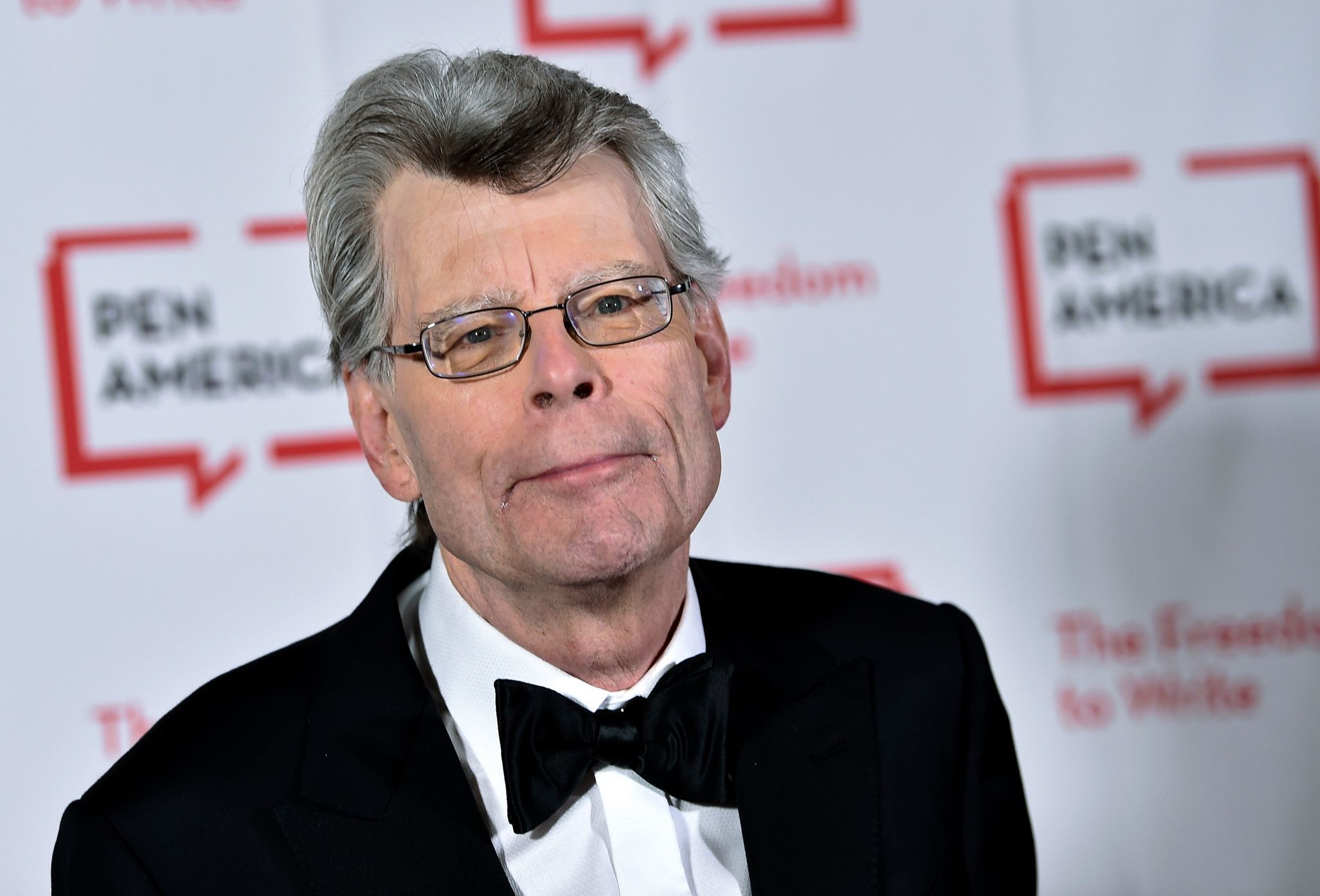 Stephen King fällt auf Fake-Anruf zu Stepan Bandera rein